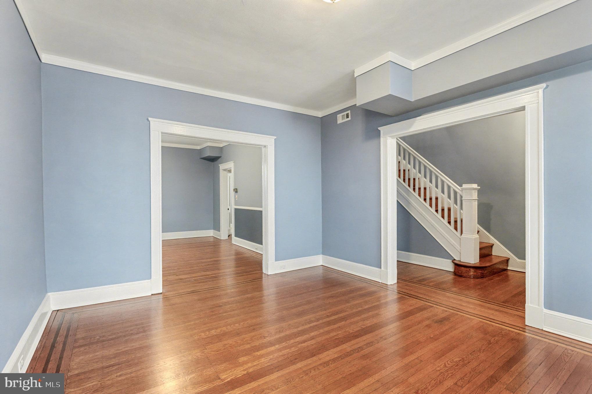 4702 KERNWOOD AVENUE