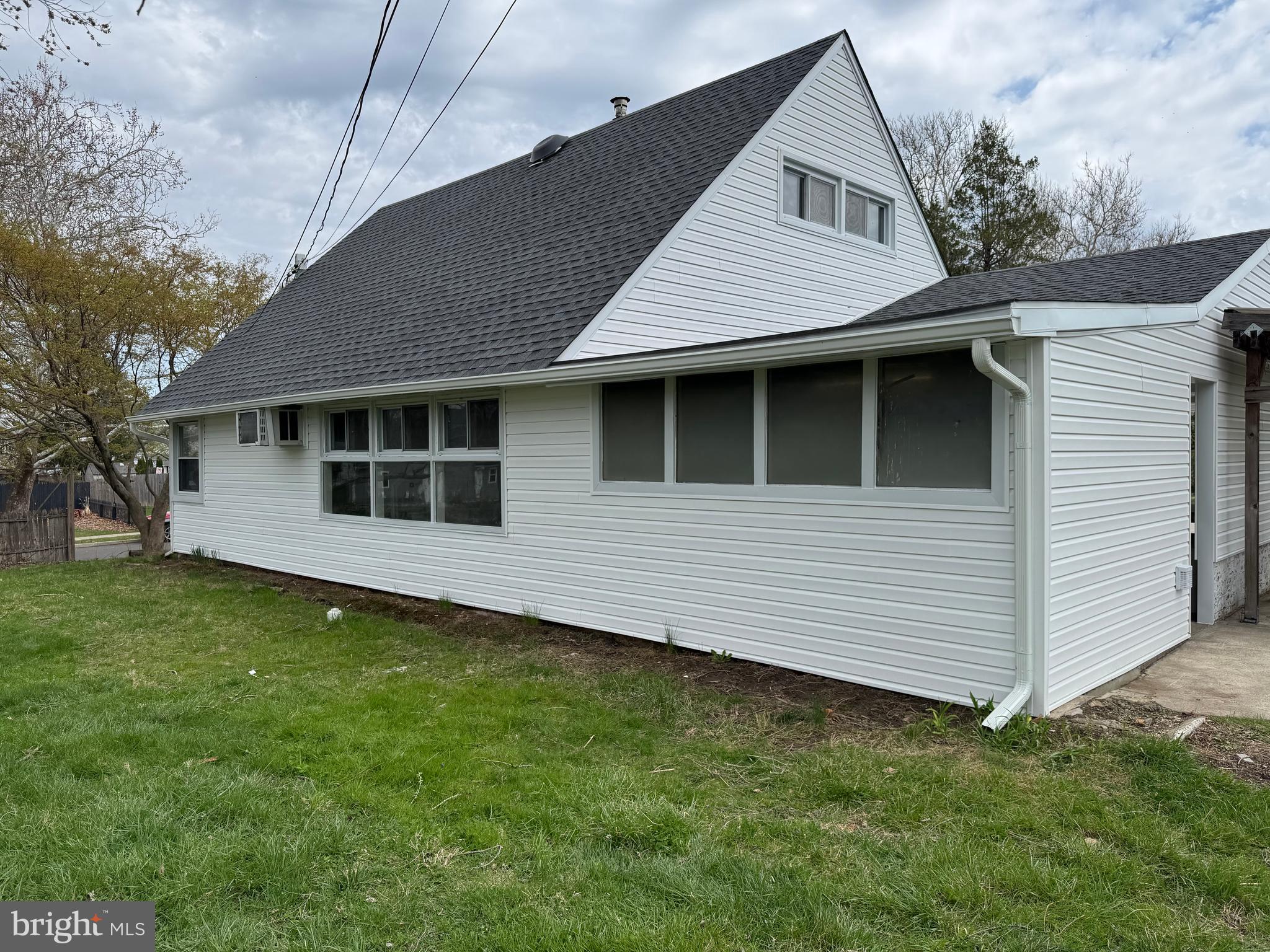 HOLLY HILL - Residential