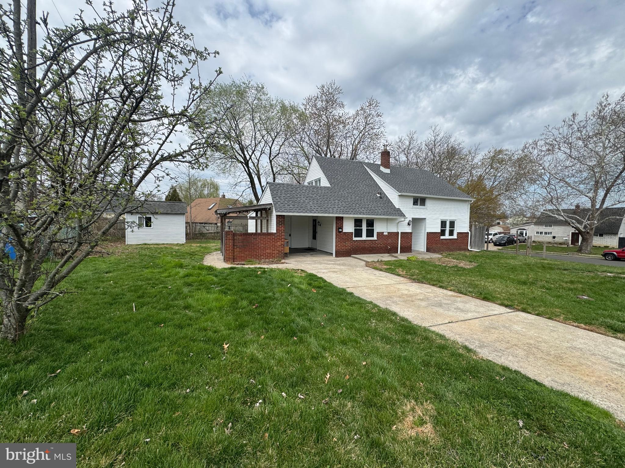 HOLLY HILL - Residential