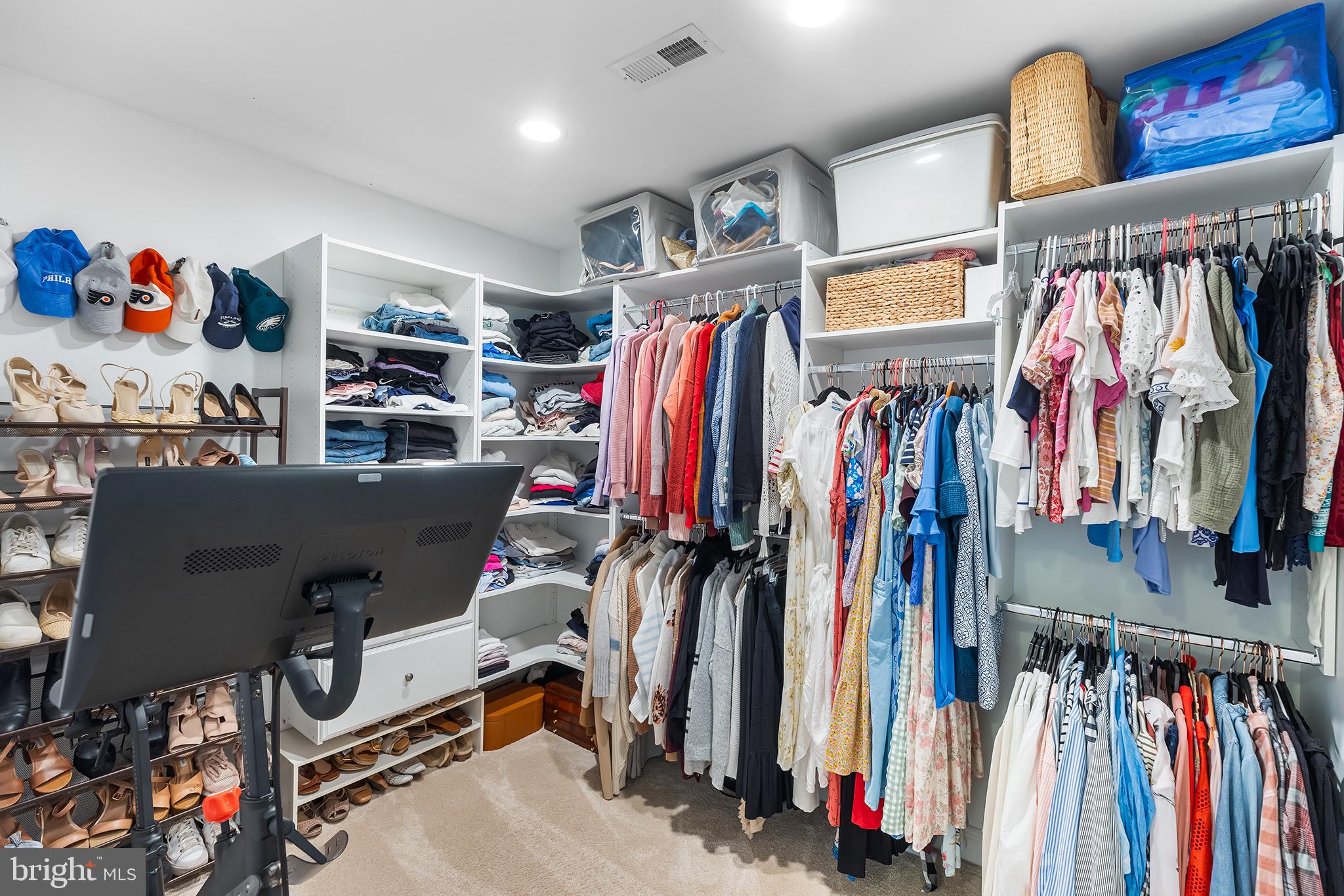 CONESTOGA VILLAGE - Residential