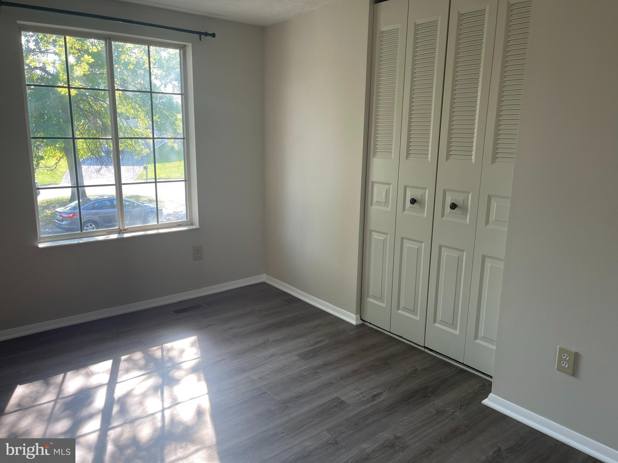 QUINCE ORCHARD MANOR - Residential Lease