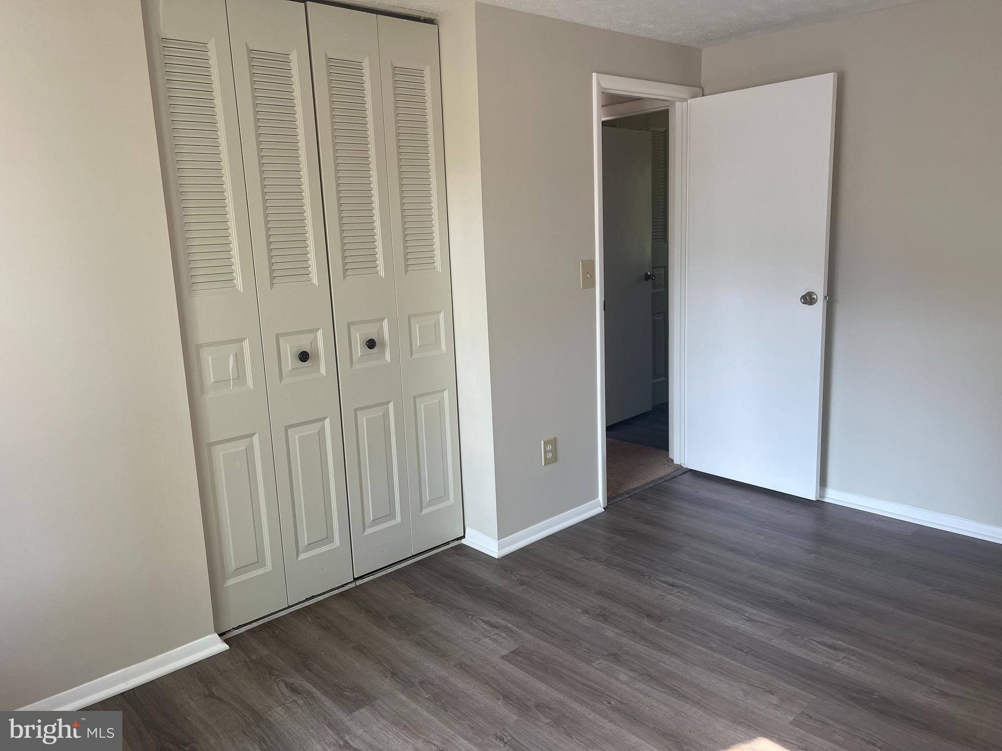 QUINCE ORCHARD MANOR - Residential Lease