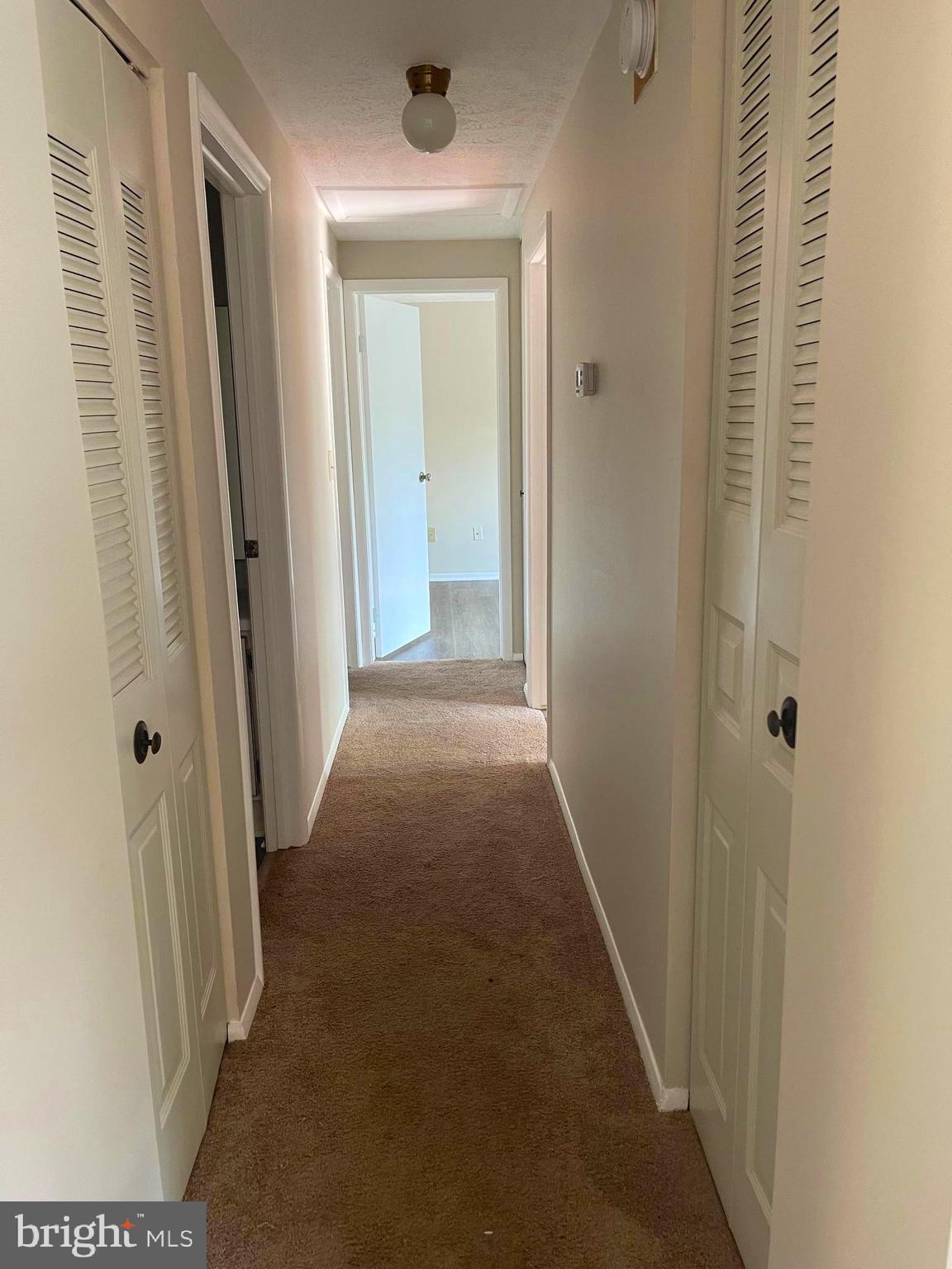 QUINCE ORCHARD MANOR - Residential Lease