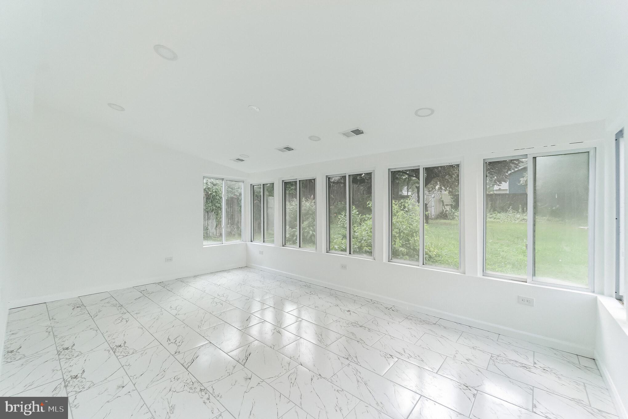 WOODHOLME - Residential