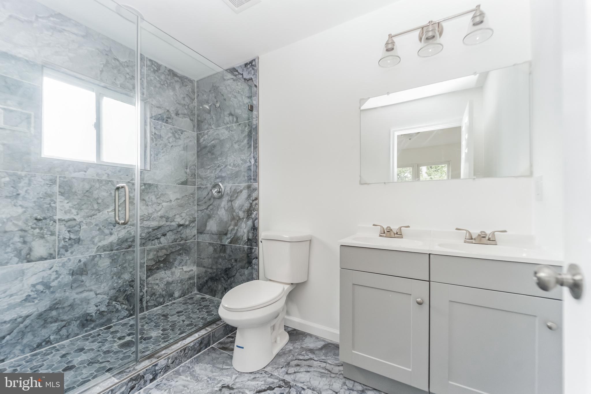 WOODHOLME - Residential