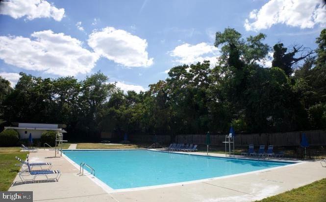 THE FAIRMONT 5601 CONDO - Residential