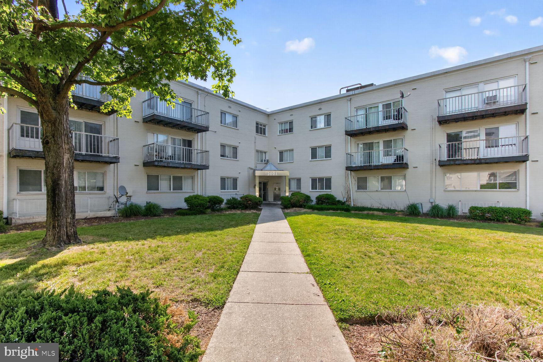 THE FAIRMONT 5601 CONDO - Residential