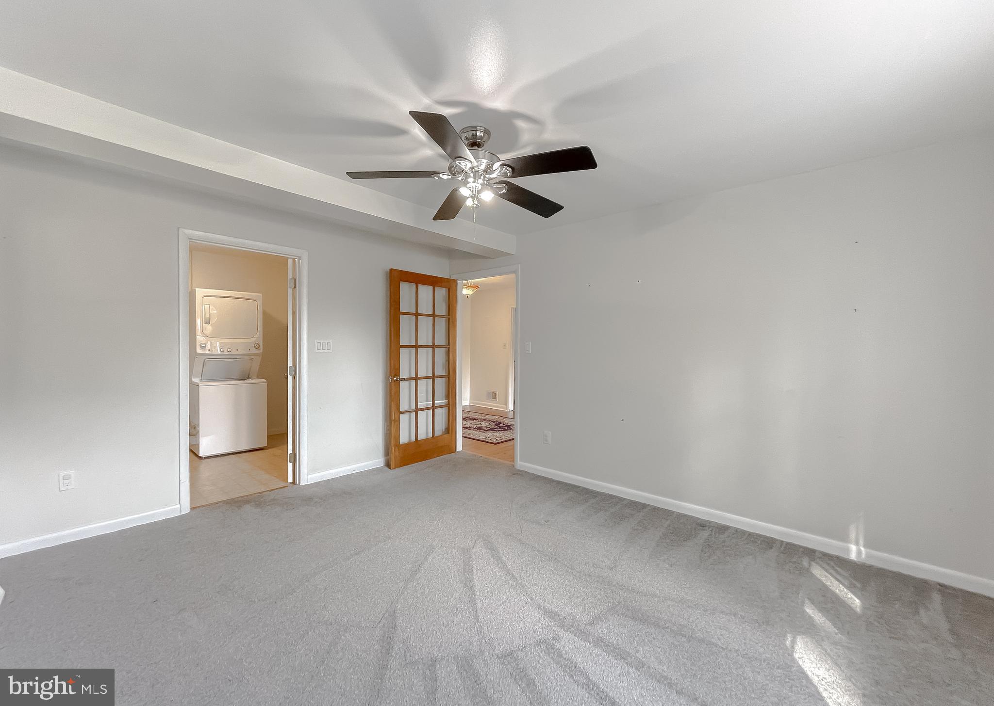 TOWN CREEK - Residential Lease