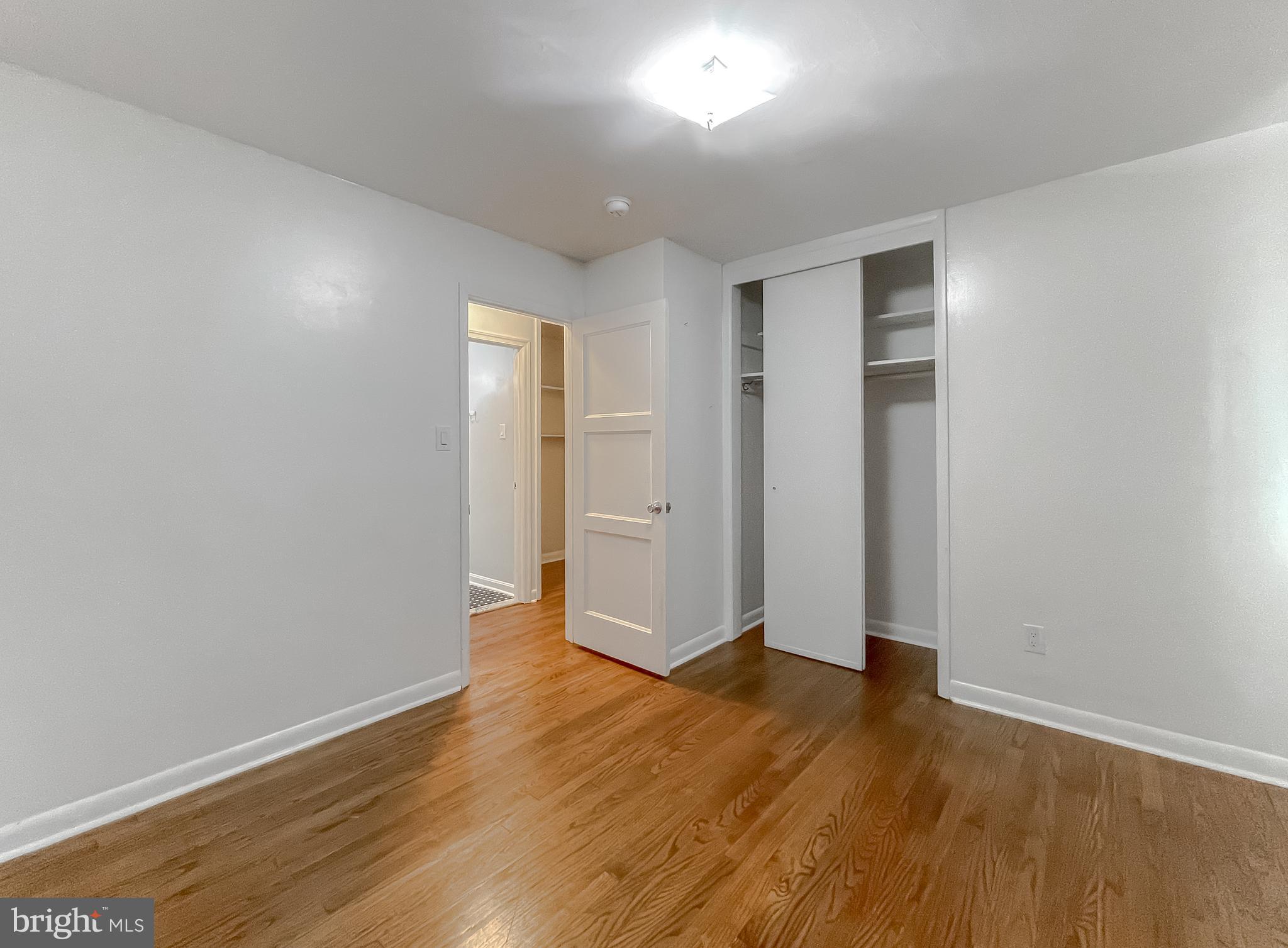 TOWN CREEK - Residential Lease