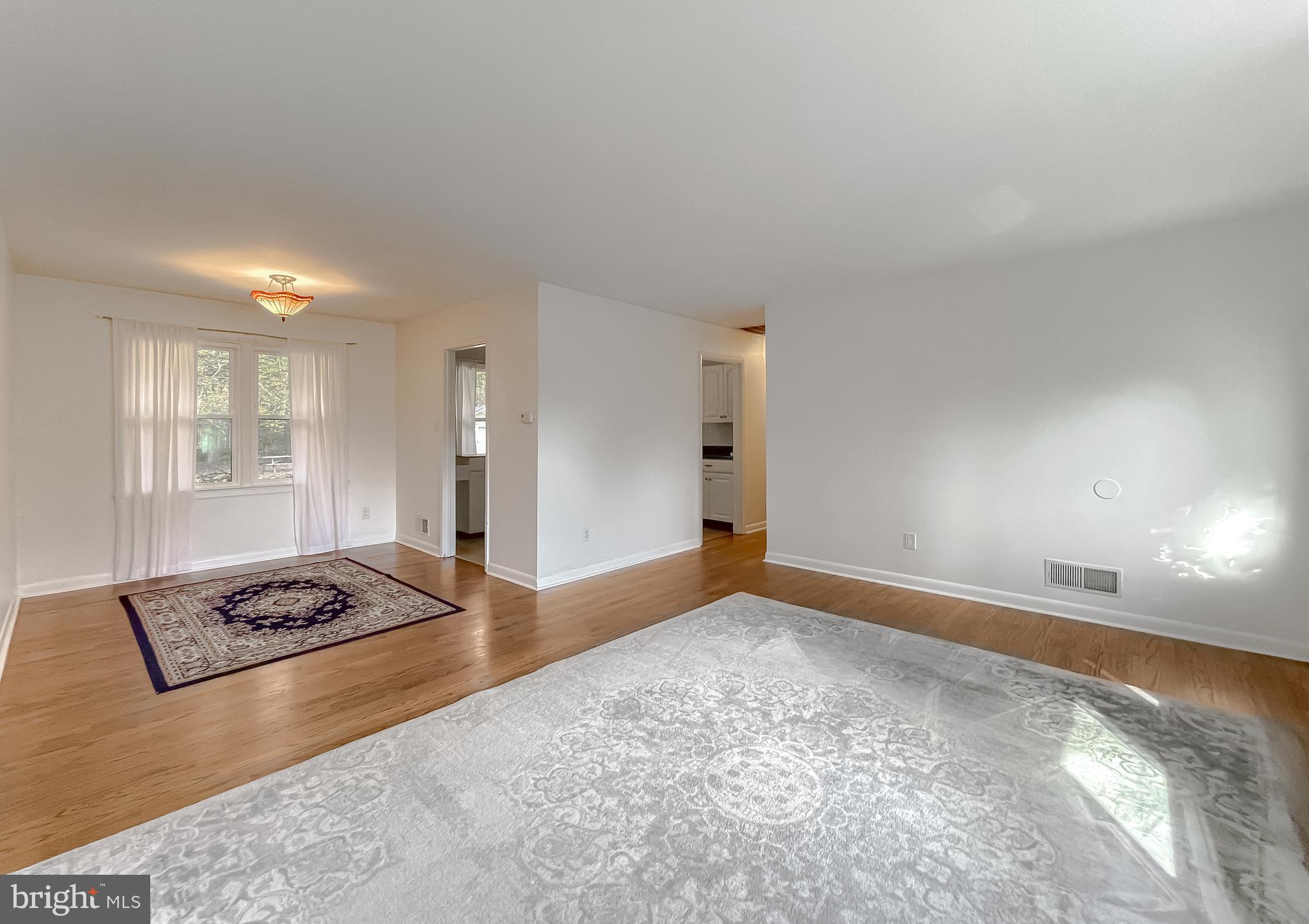 TOWN CREEK - Residential Lease