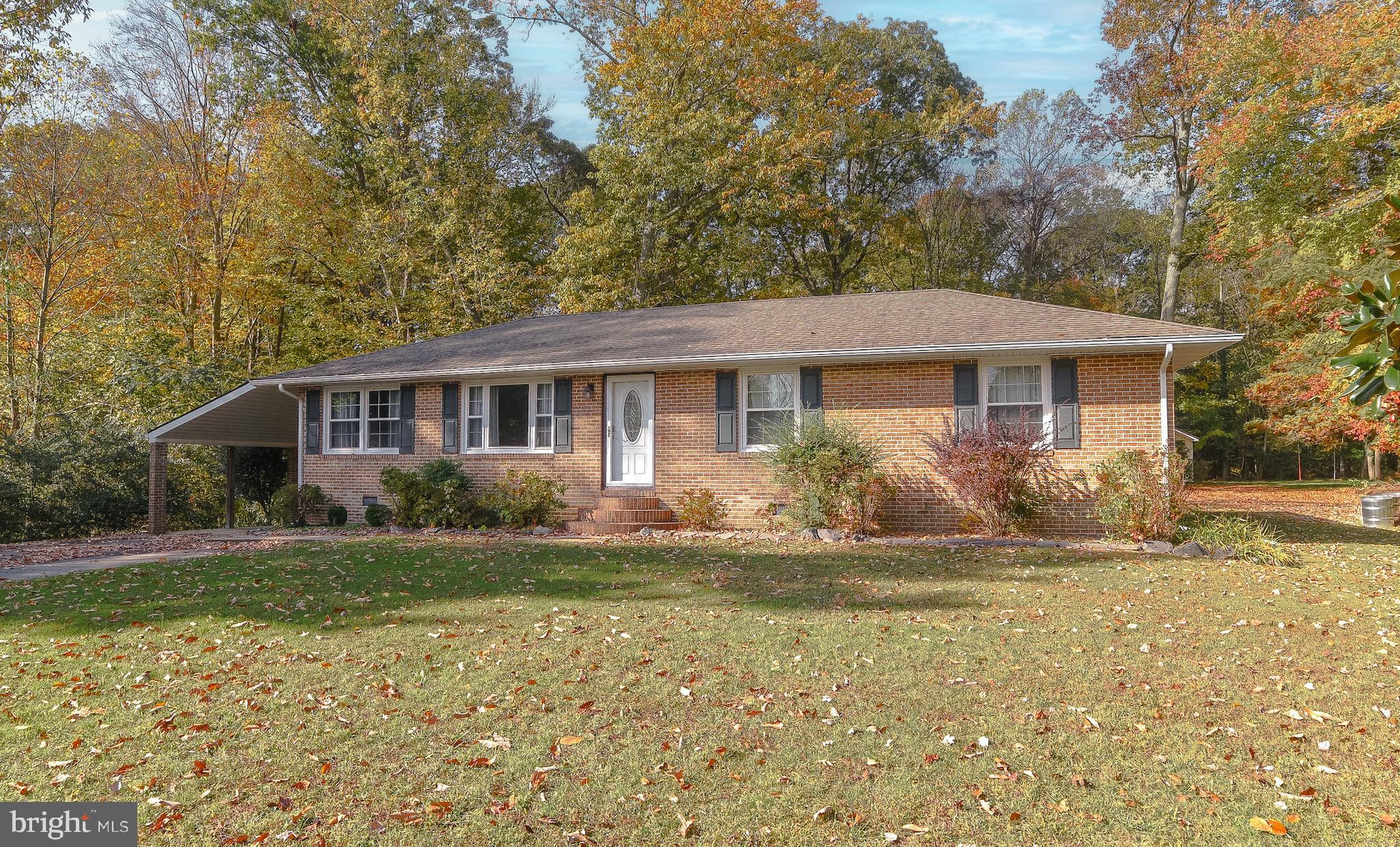 TOWN CREEK - Residential Lease