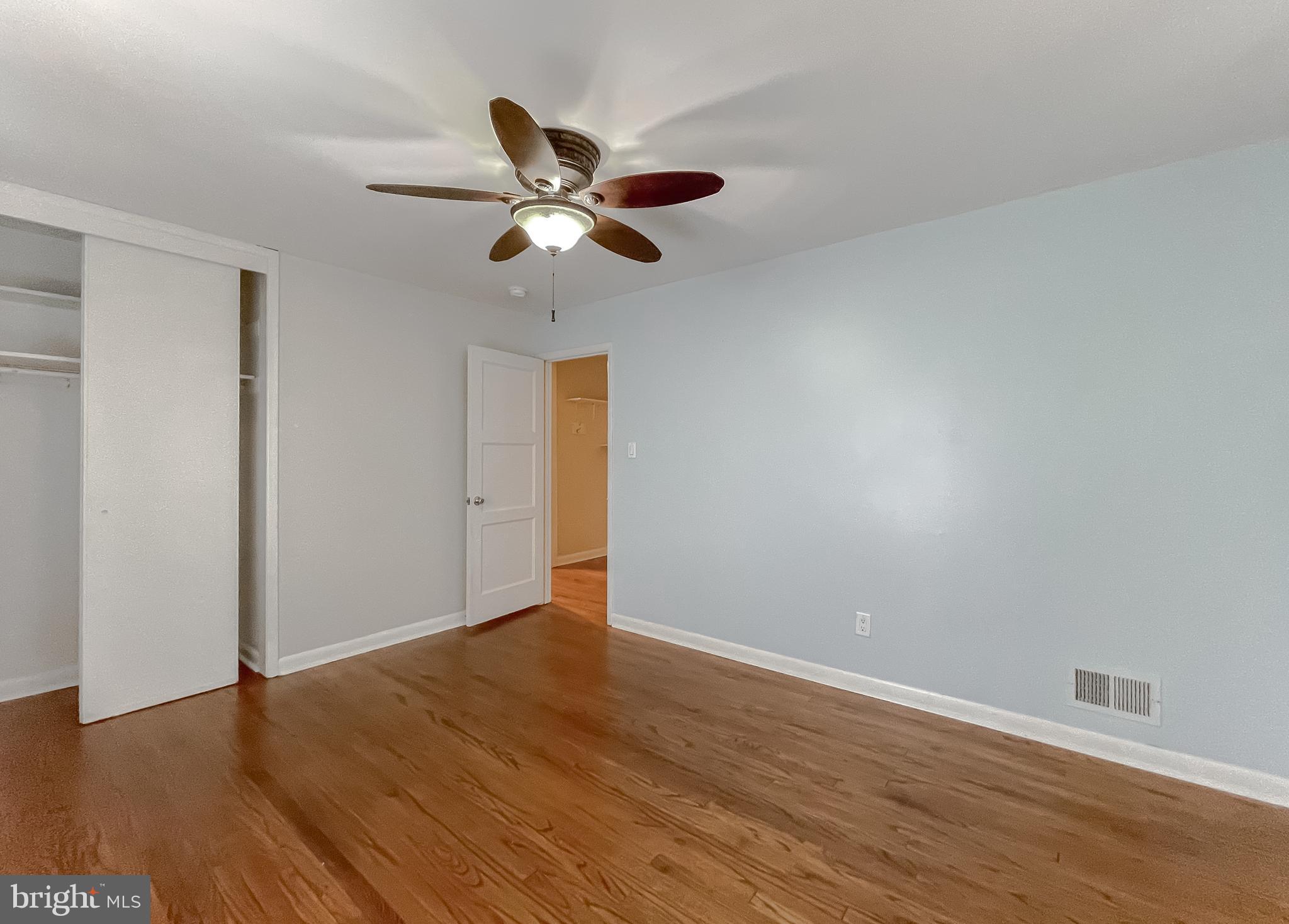 TOWN CREEK - Residential Lease