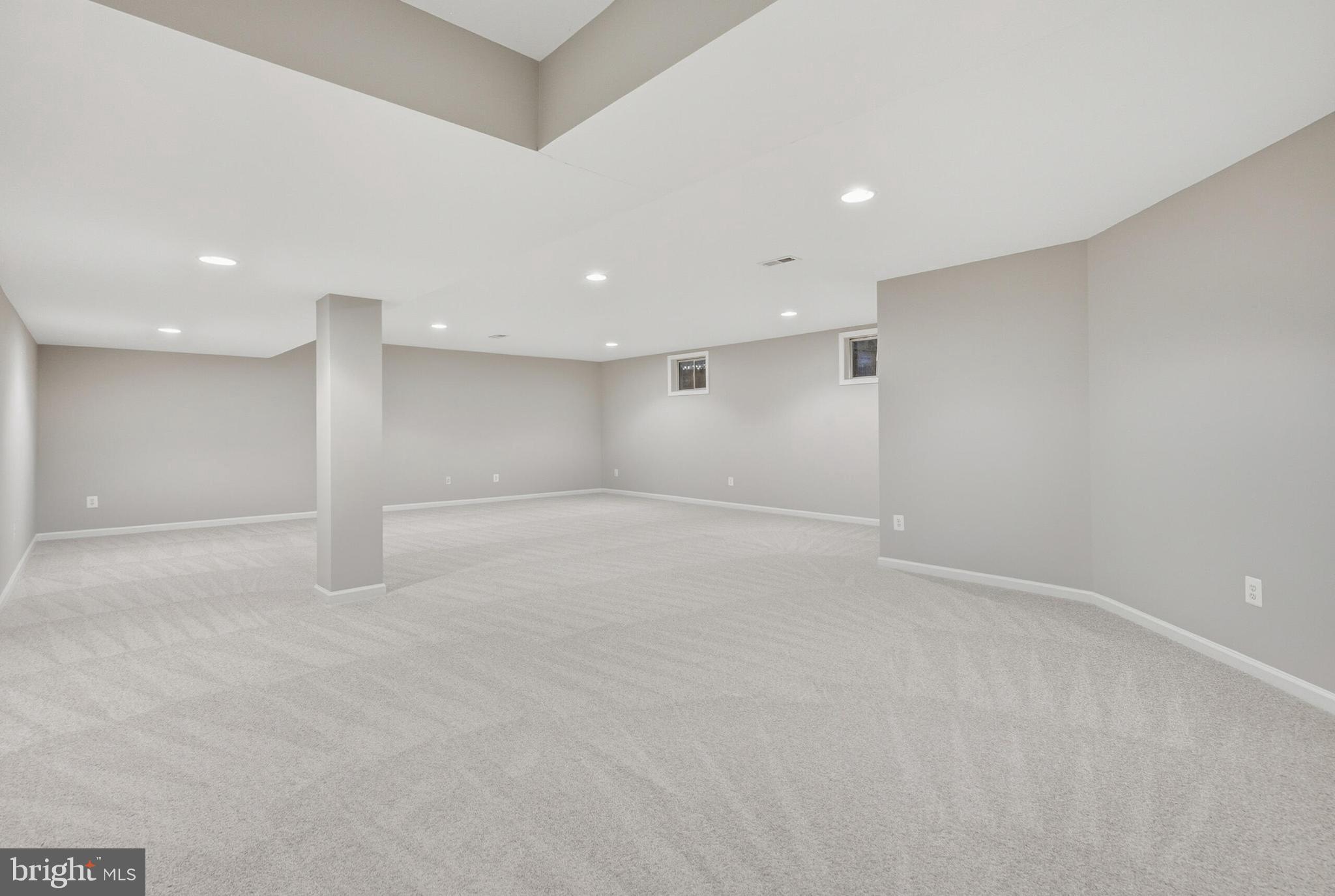 EDWARDS LANDING - Residential