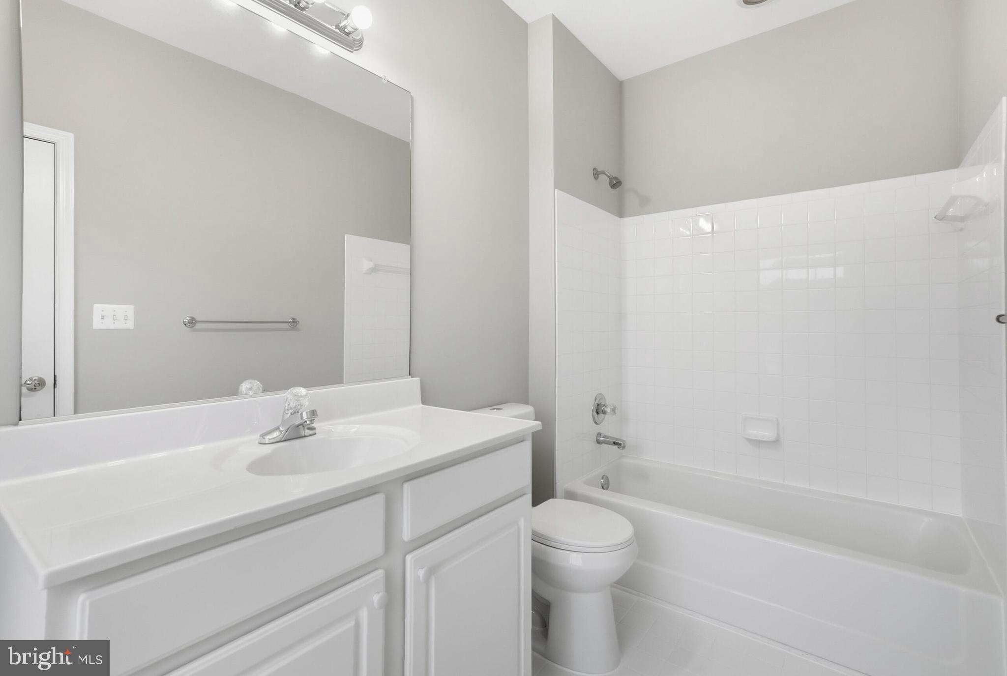 EDWARDS LANDING - Residential