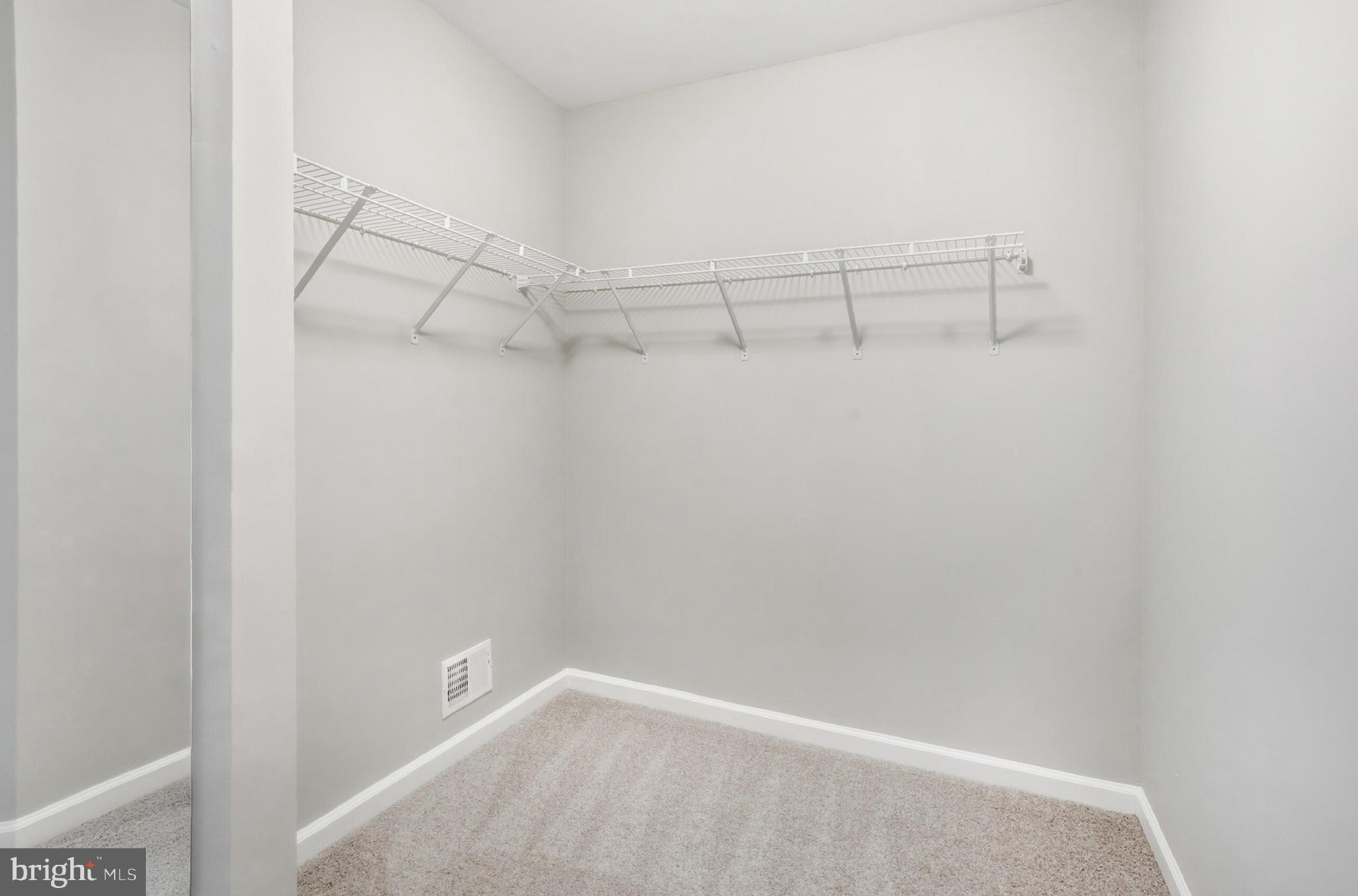 EDWARDS LANDING - Residential