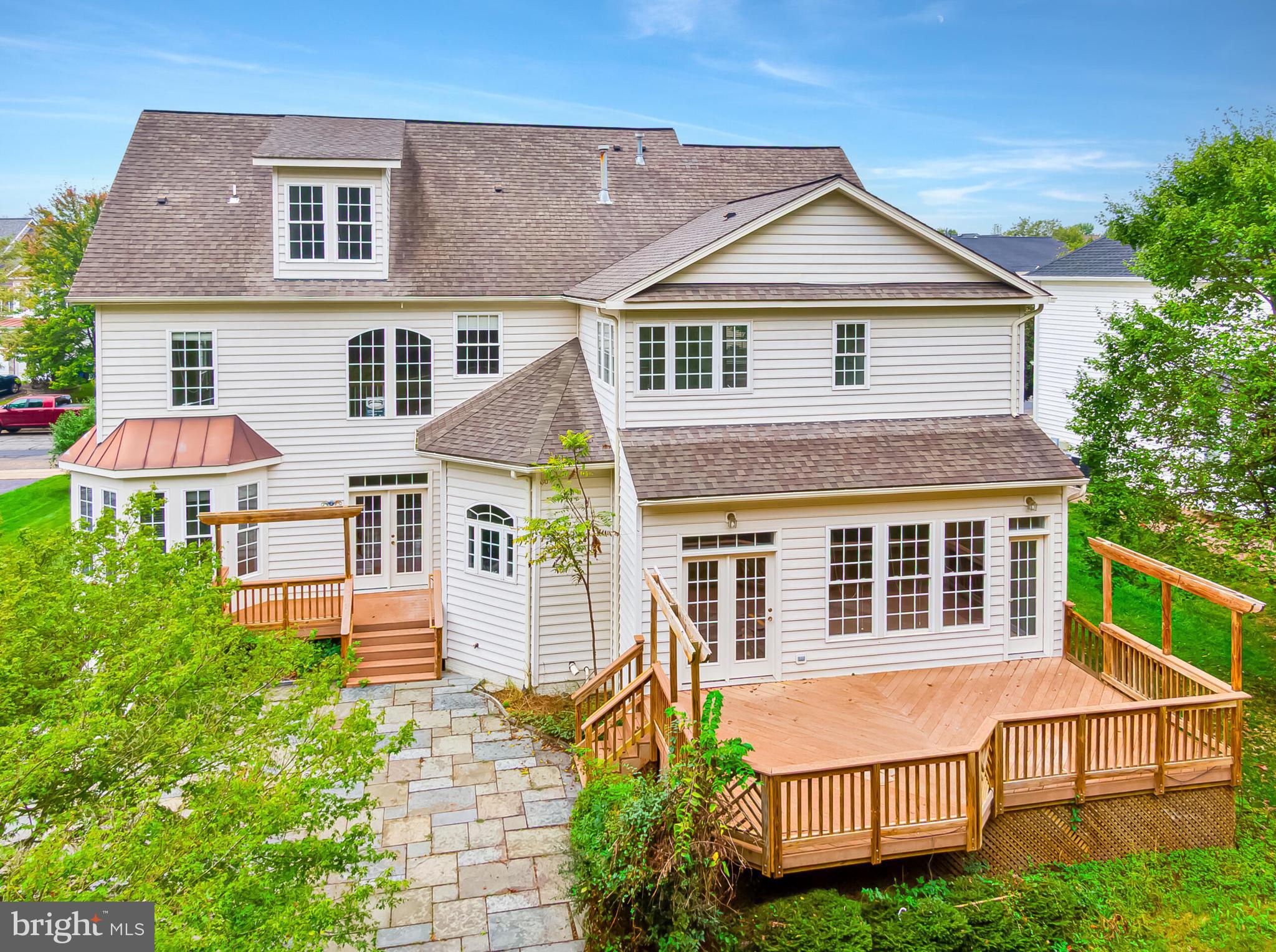 EDWARDS LANDING - Residential