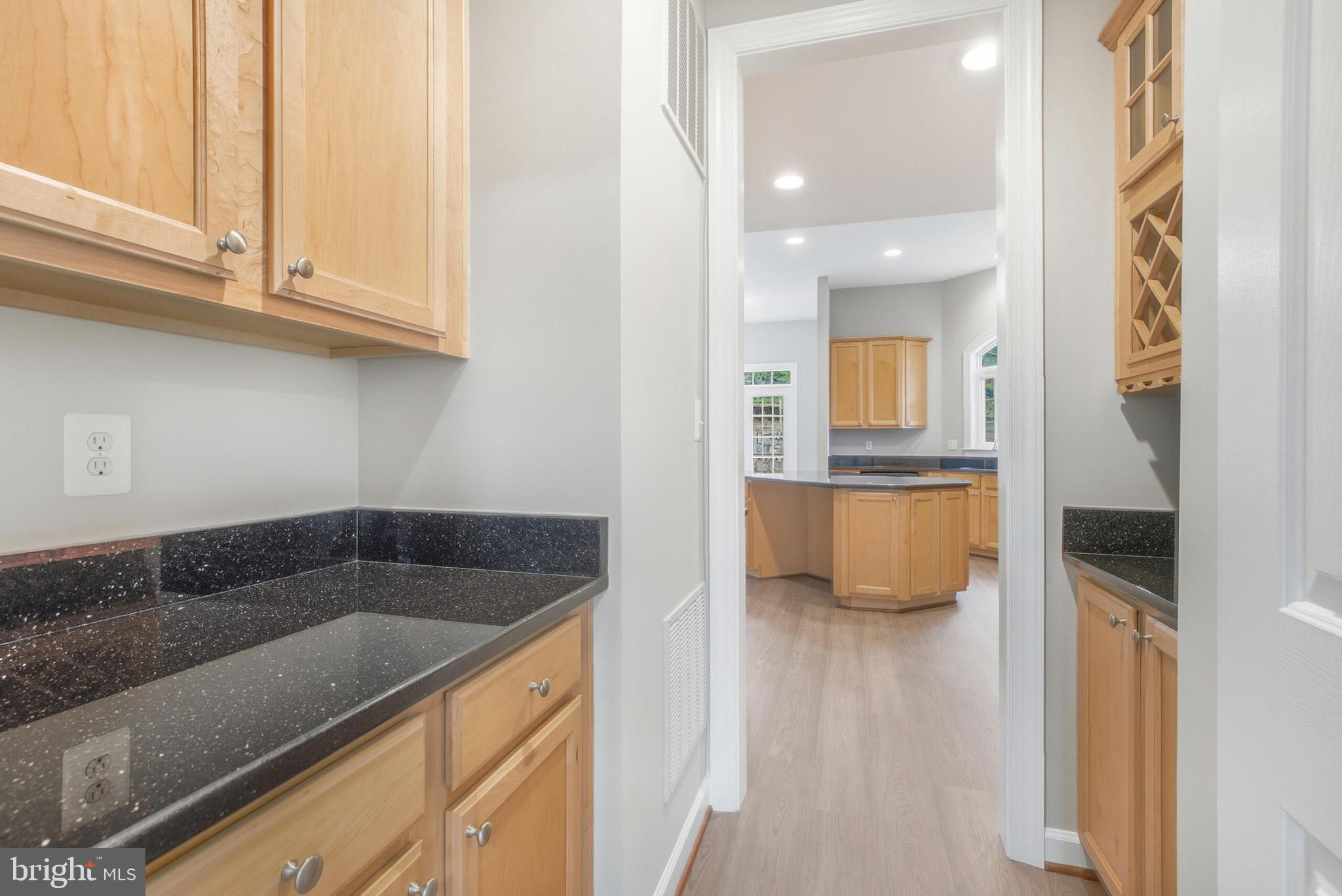 EDWARDS LANDING - Residential