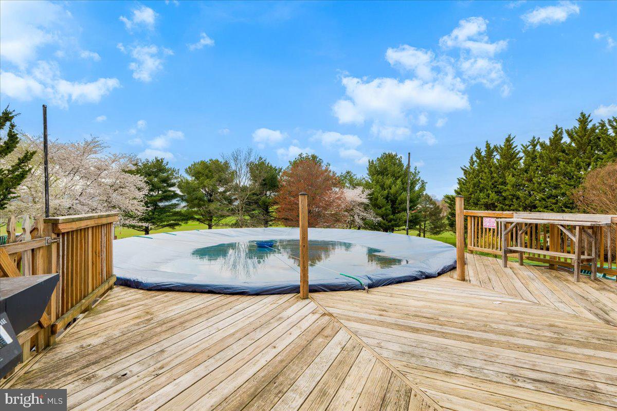 BRADDOCK HEIGHTS - Residential