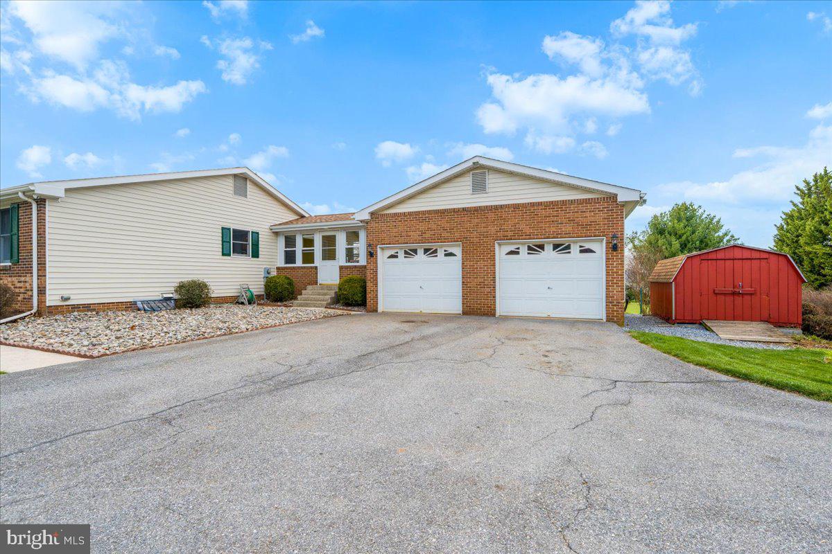 BRADDOCK HEIGHTS - Residential