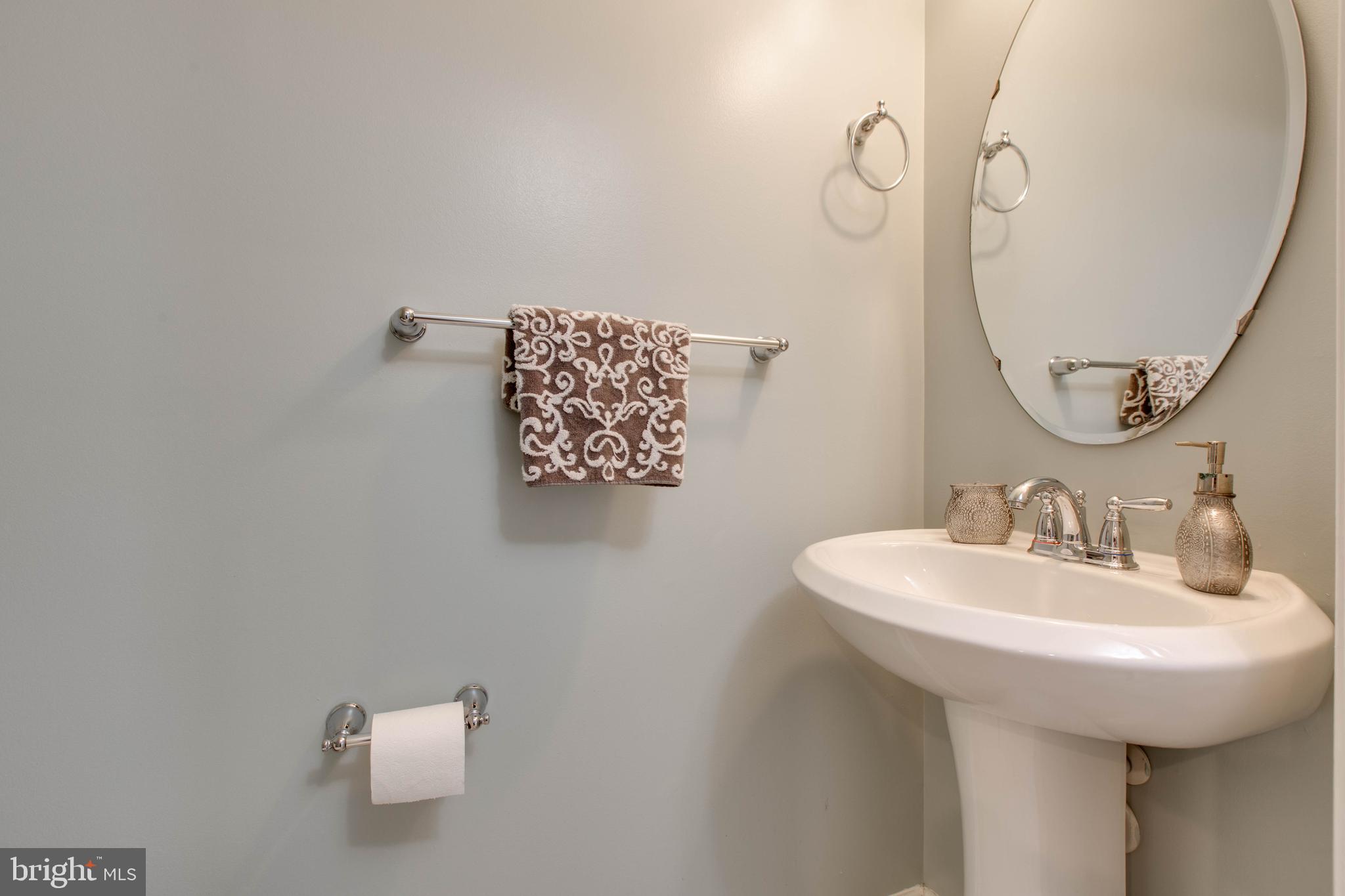 VILLAGE TOWNS - Residential