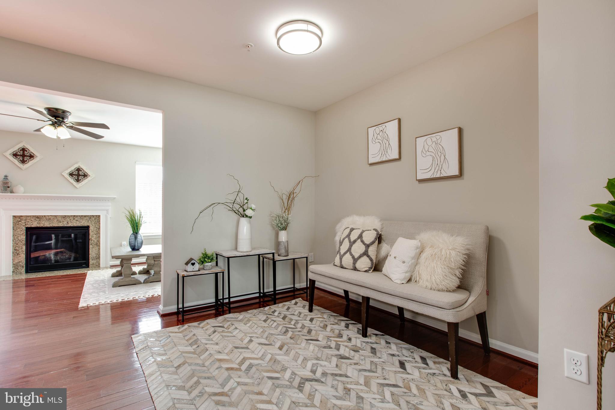 VILLAGE TOWNS - Residential