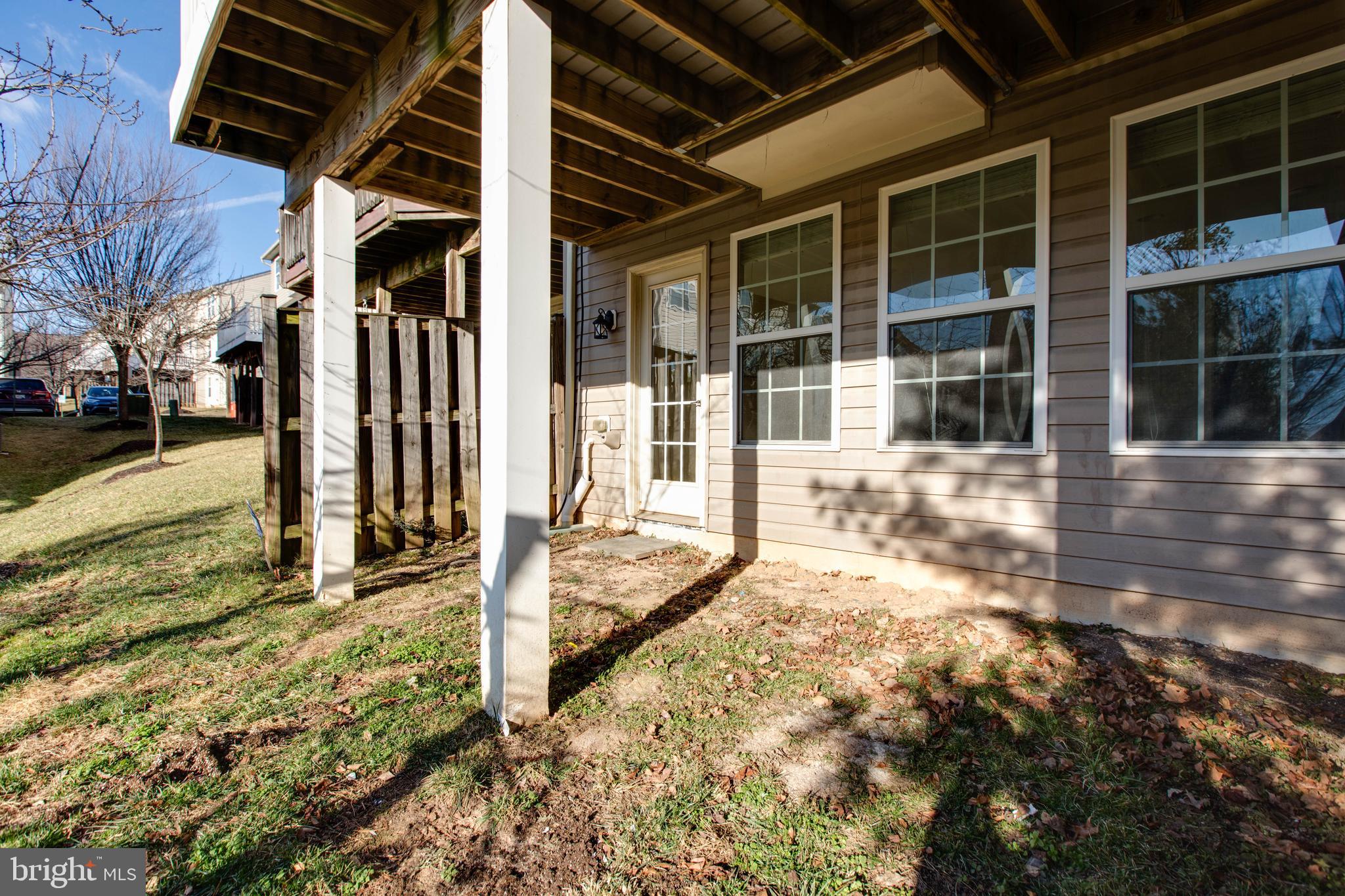 VILLAGE TOWNS - Residential