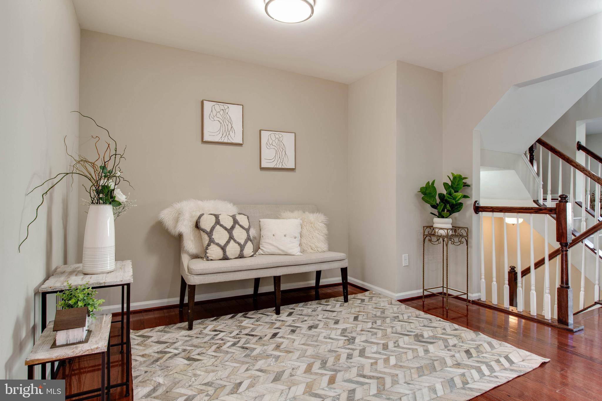 VILLAGE TOWNS - Residential