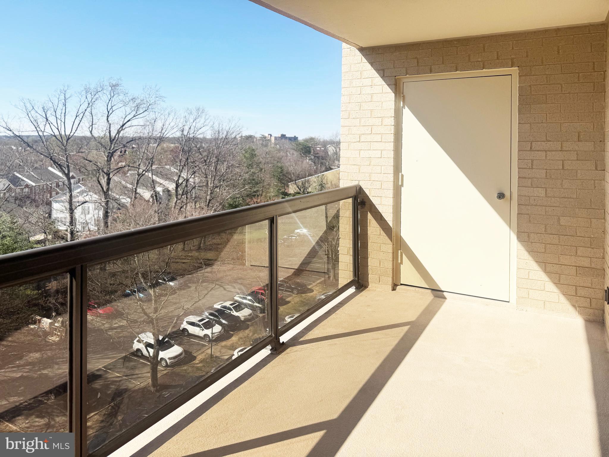 WATERGATE AT LANDMARK - Residential