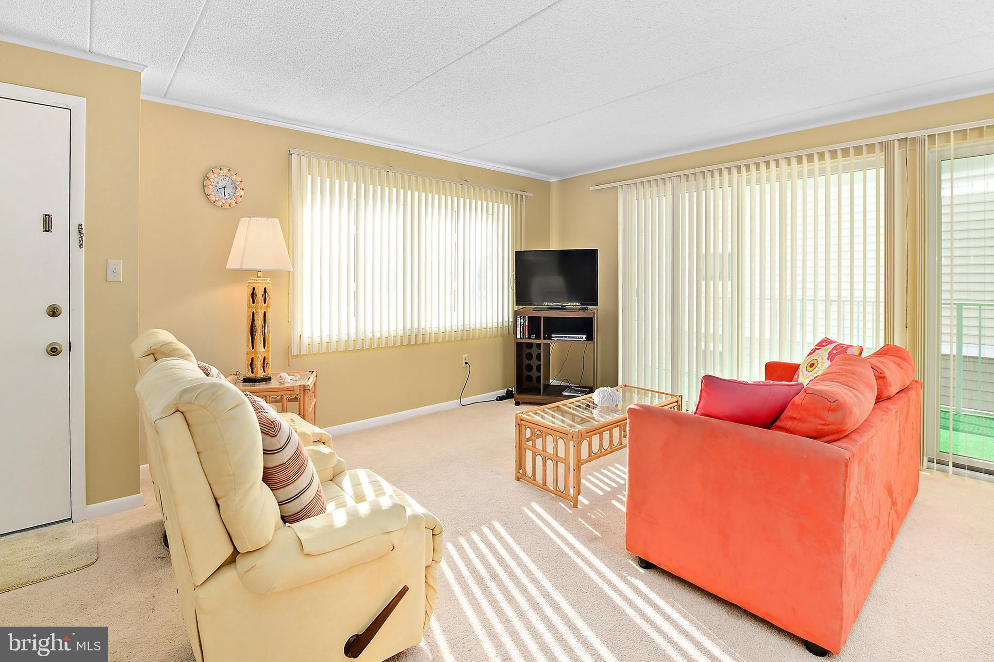 HITCHENS & TRIMPER - Residential