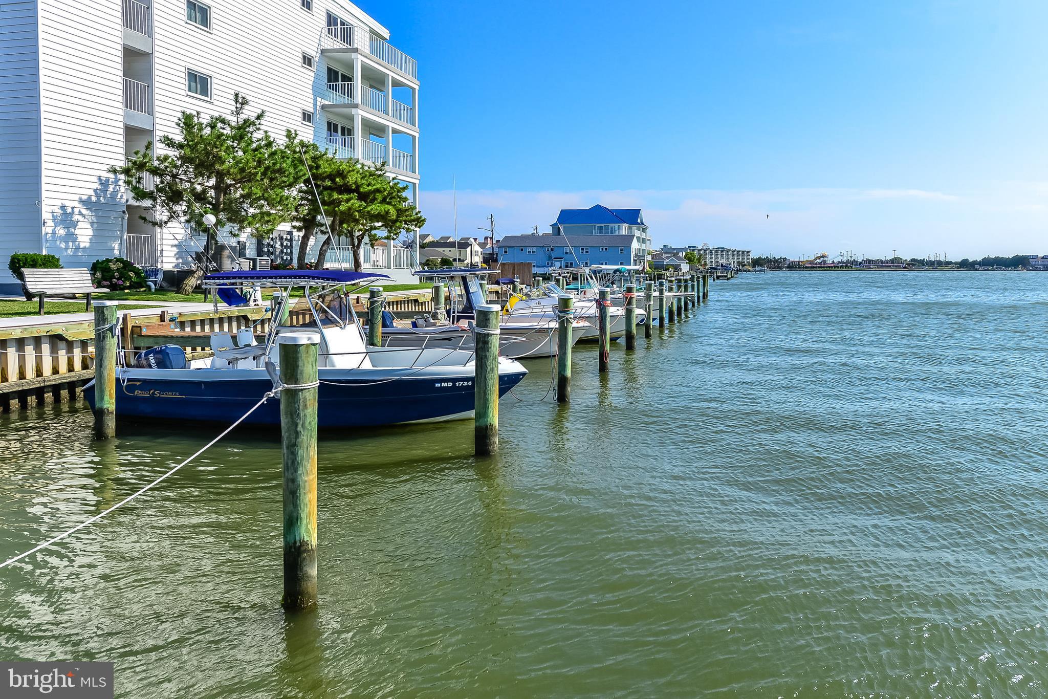 HITCHENS & TRIMPER - Residential