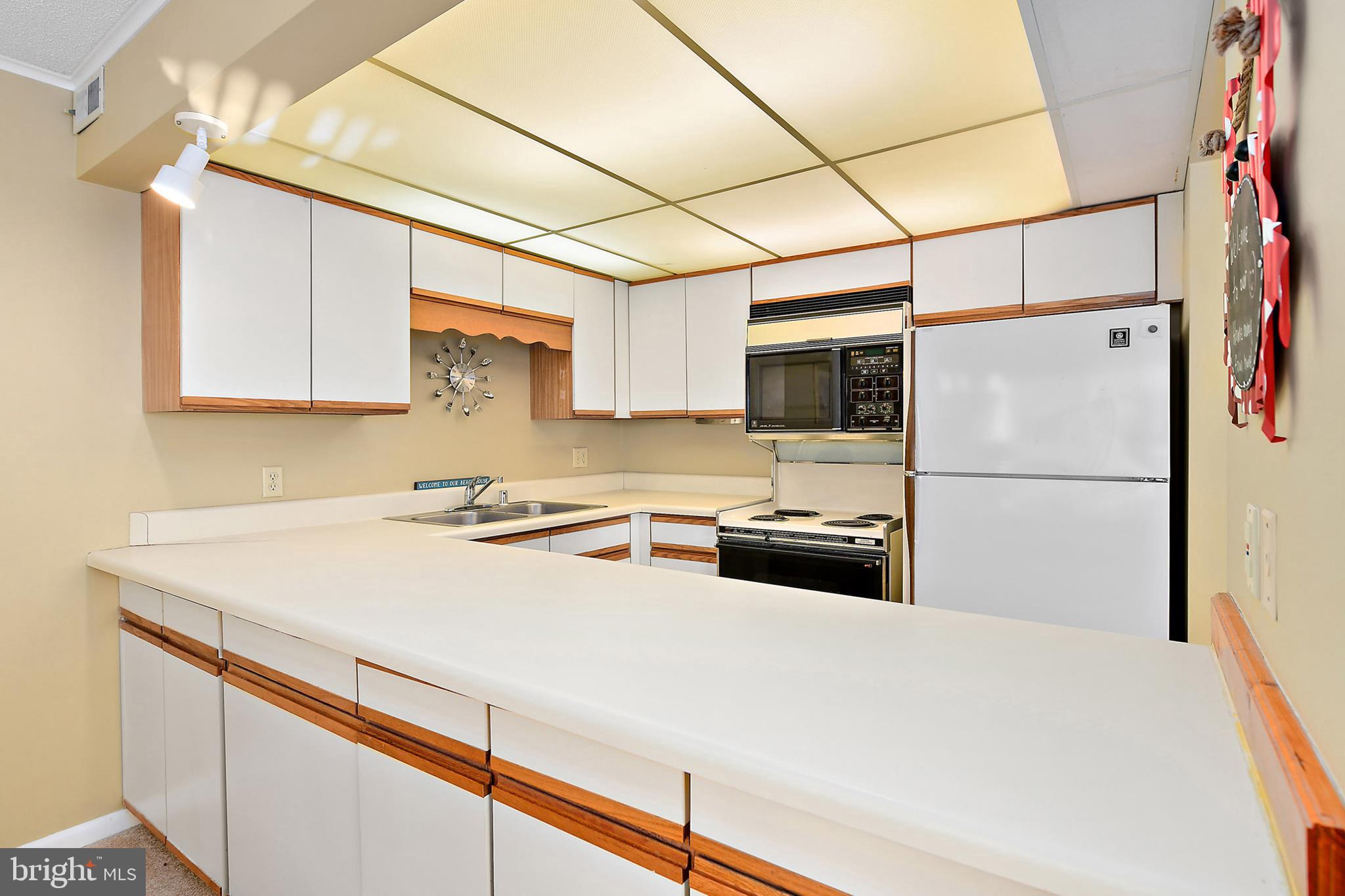 HITCHENS & TRIMPER - Residential