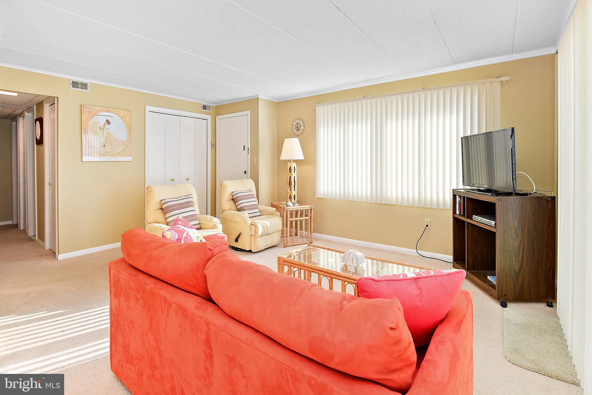 HITCHENS & TRIMPER - Residential