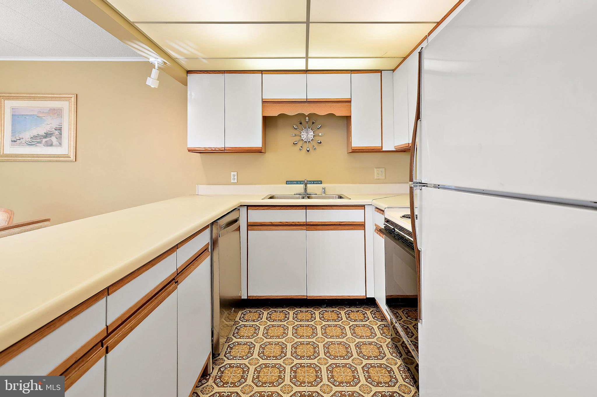 HITCHENS & TRIMPER - Residential