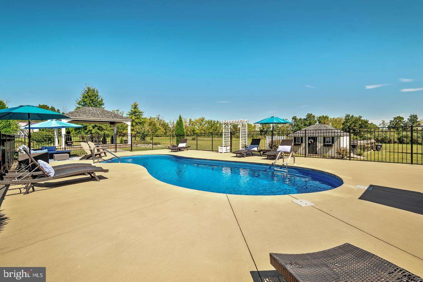 BERKSHYRE RIDGE - Residential