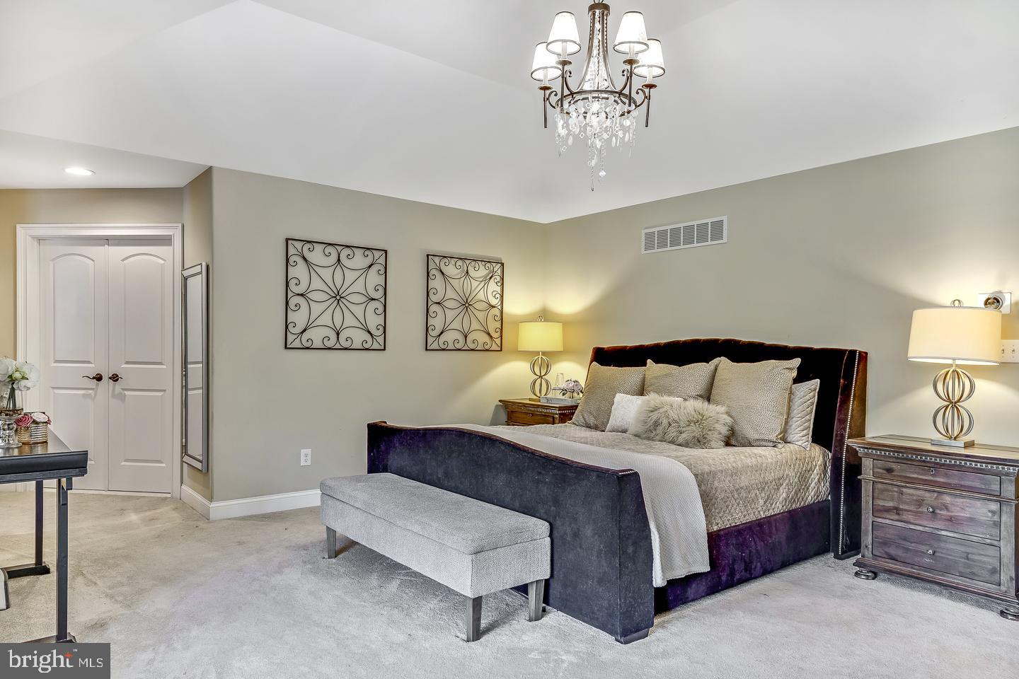 BERKSHYRE RIDGE - Residential