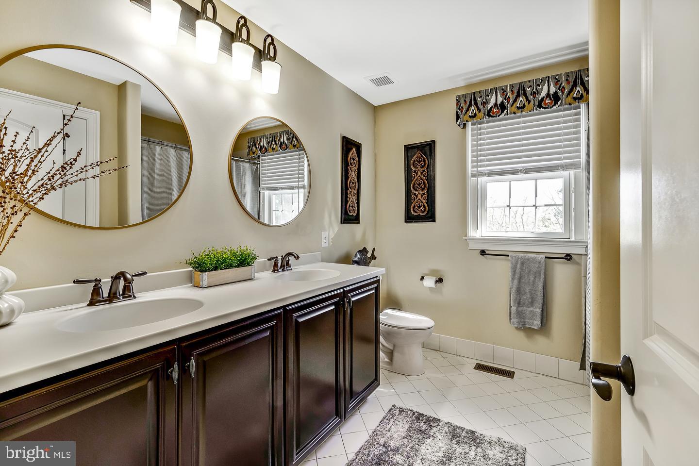 BERKSHYRE RIDGE - Residential