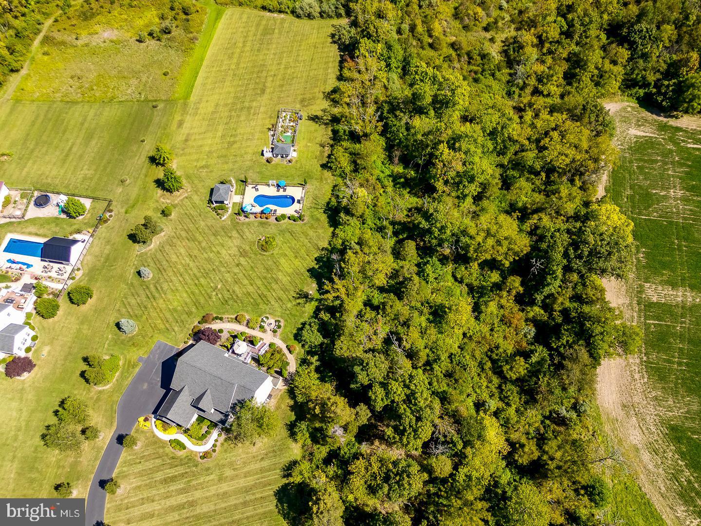 BERKSHYRE RIDGE - Residential