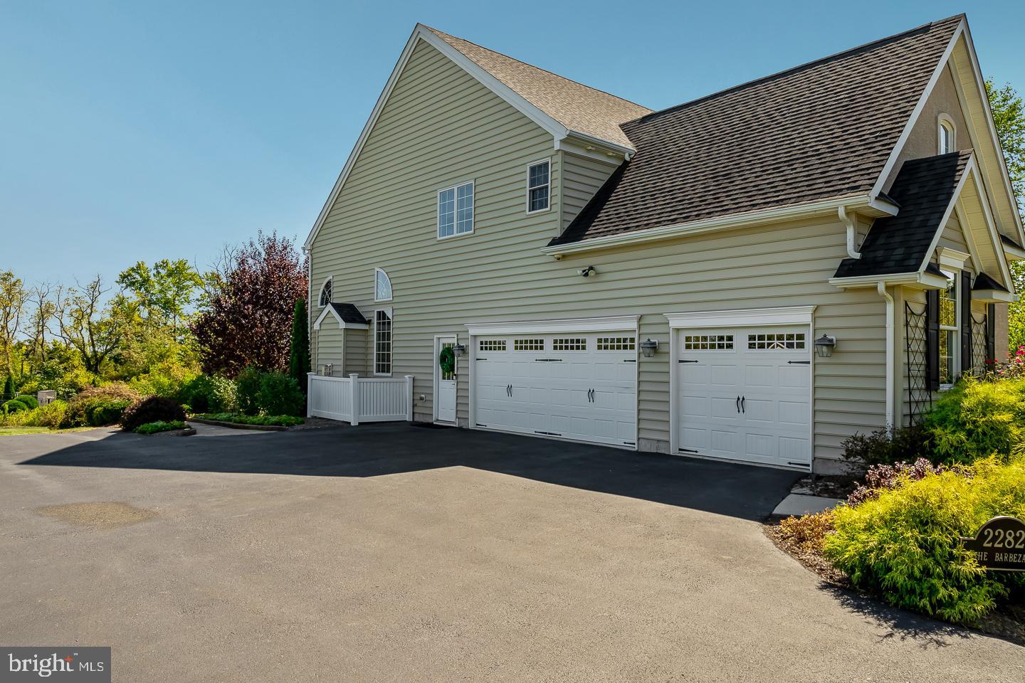 BERKSHYRE RIDGE - Residential