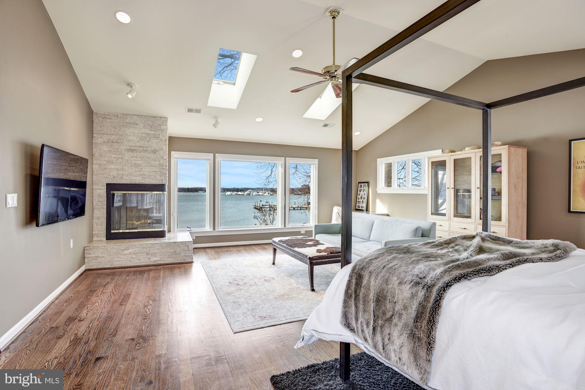 SHADY SIDE - Residential