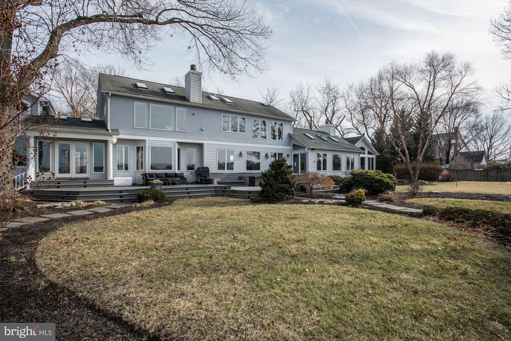 SHADY SIDE - Residential