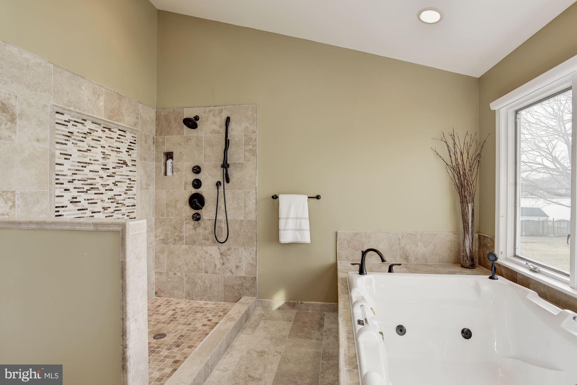 SHADY SIDE - Residential