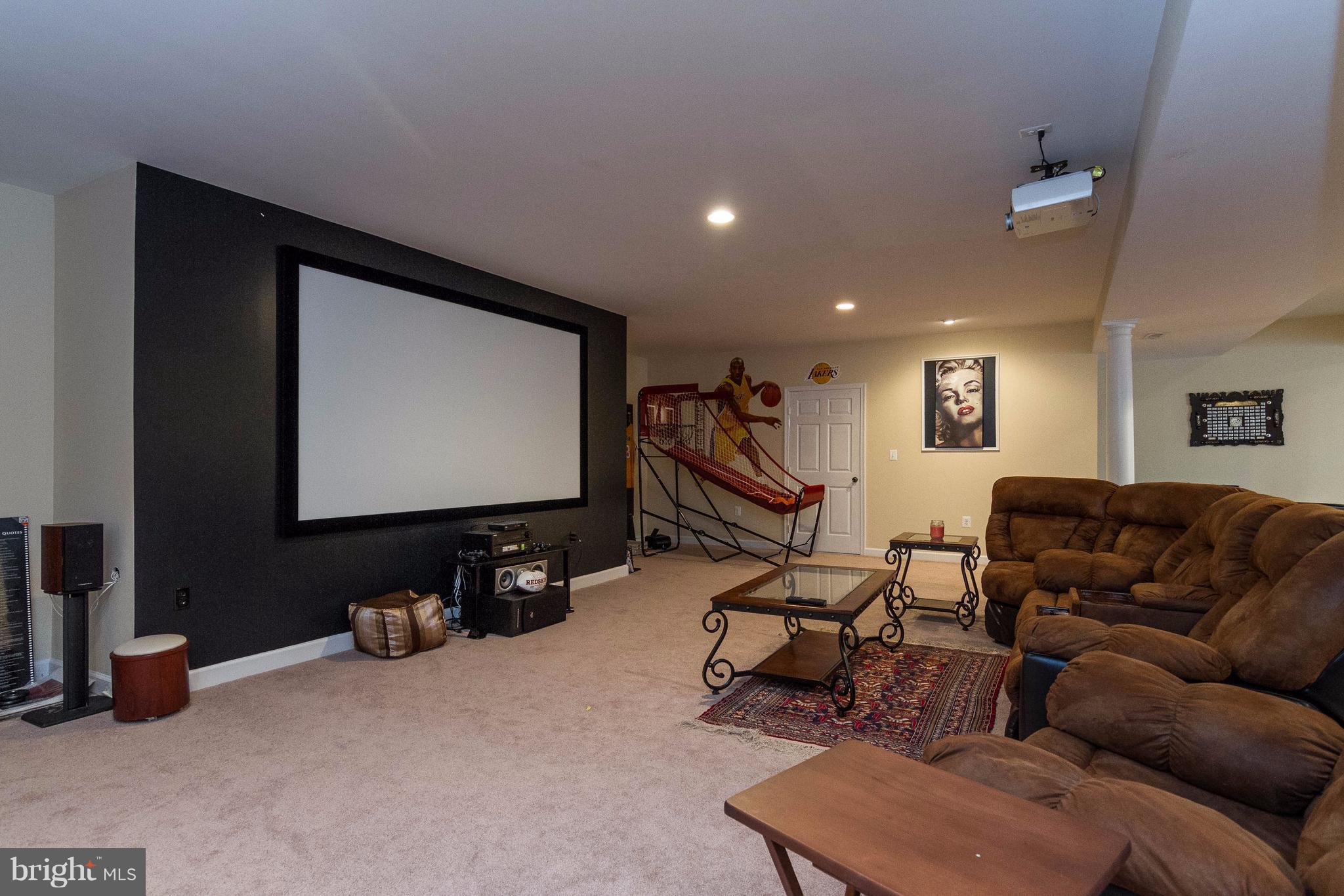 MALVERN CHASE - Residential Lease