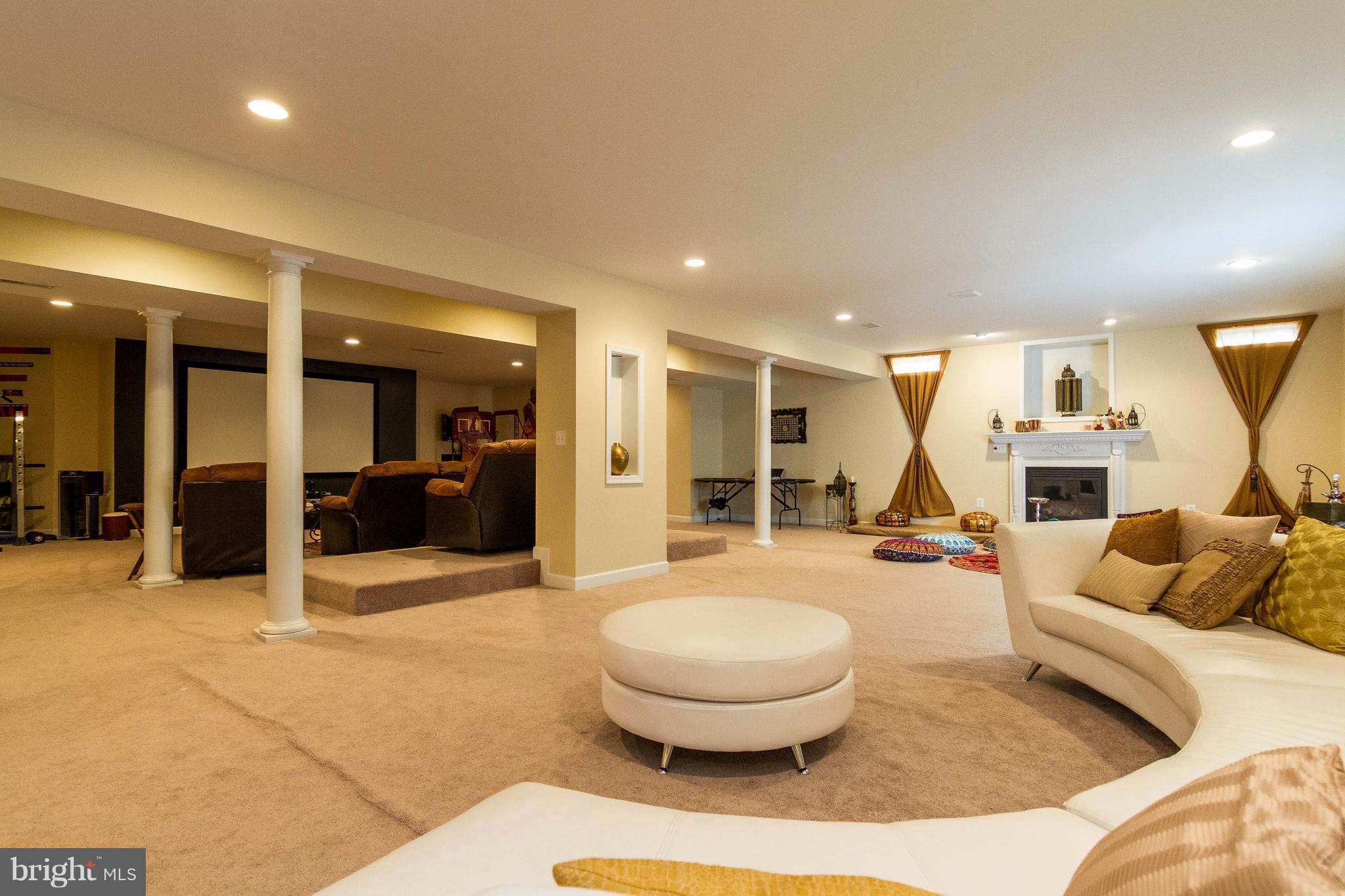 MALVERN CHASE - Residential Lease