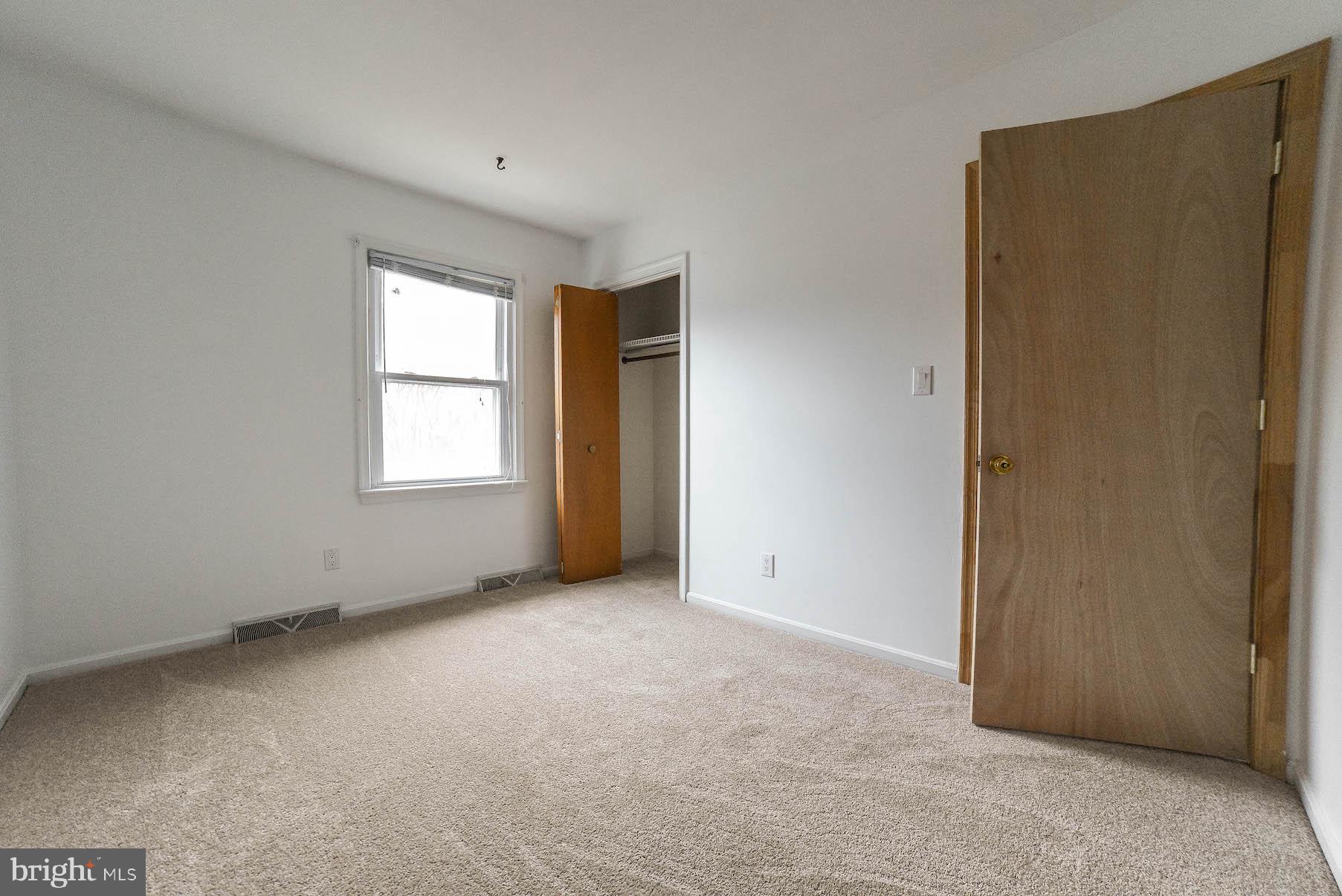 SPRING VALLEY - Residential