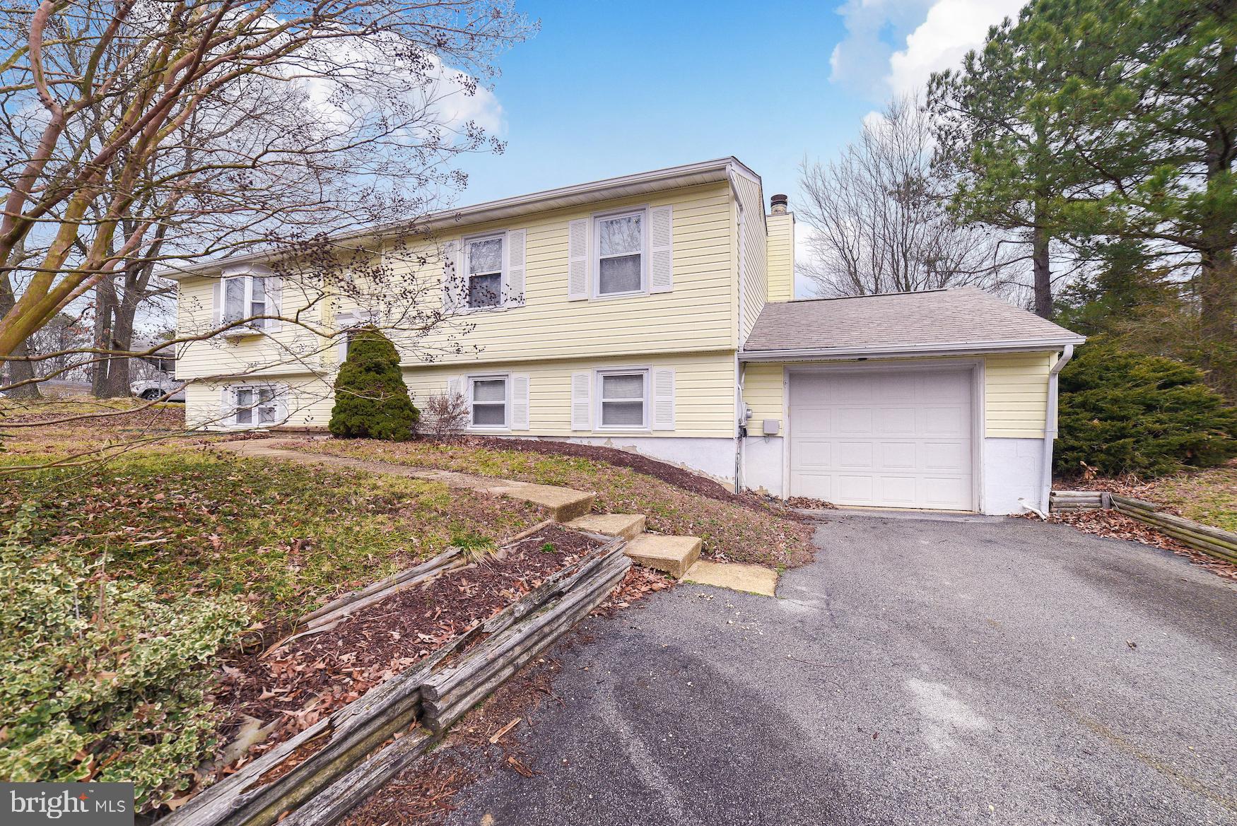 SPRING VALLEY - Residential