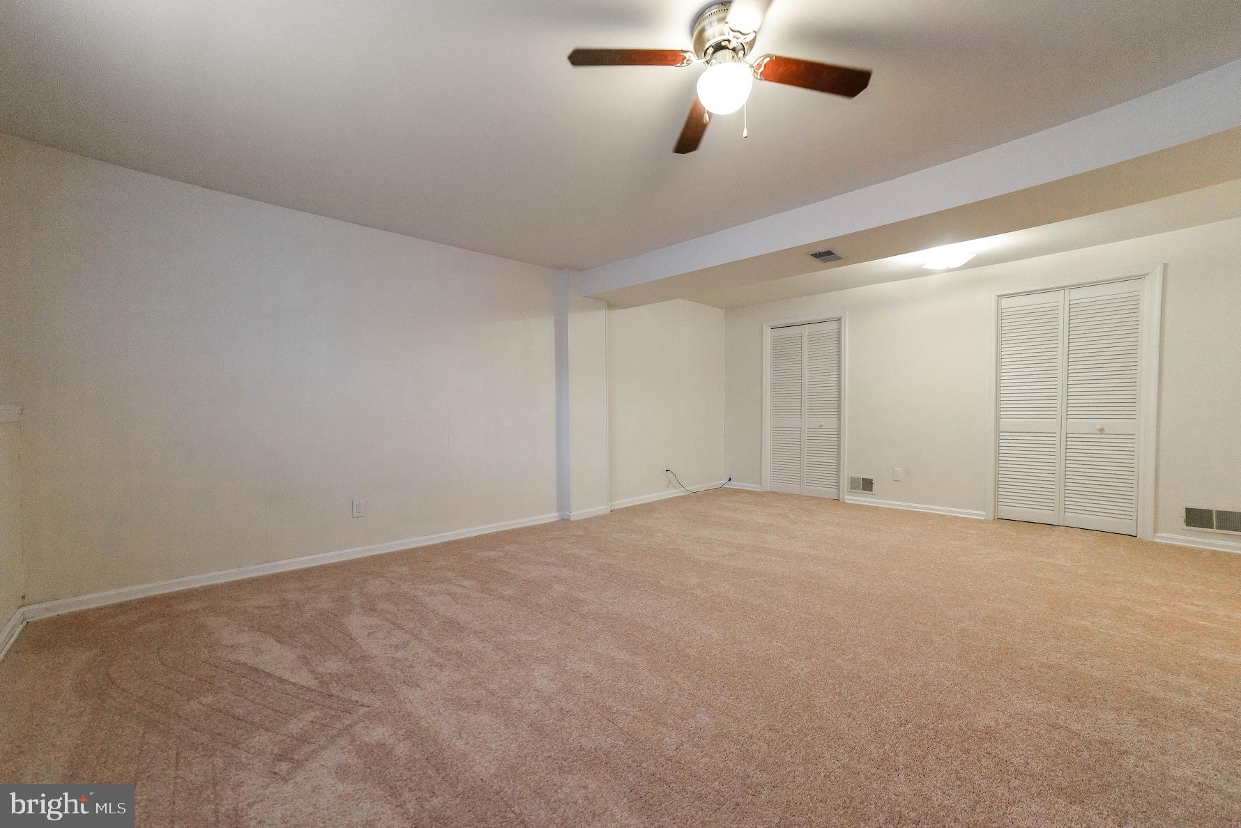 SPRING VALLEY - Residential