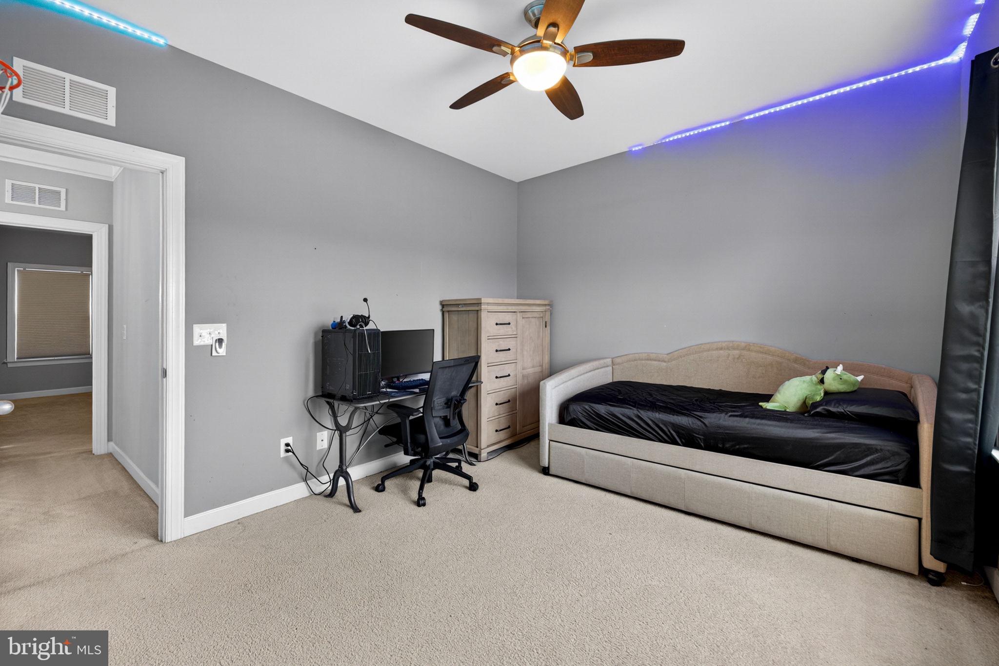 RESERVES AT WHEATLANDS - Residential