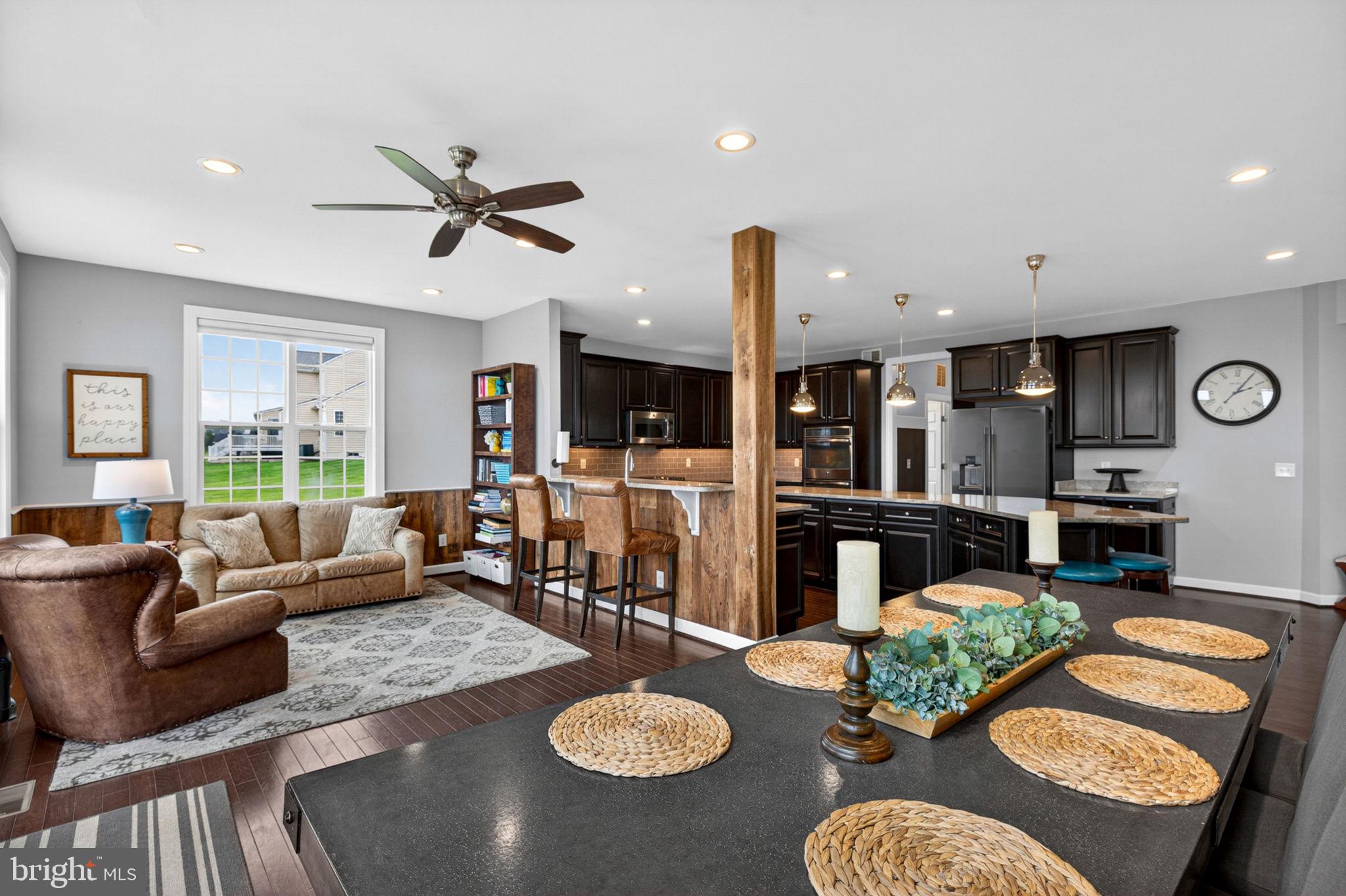 RESERVES AT WHEATLANDS - Residential