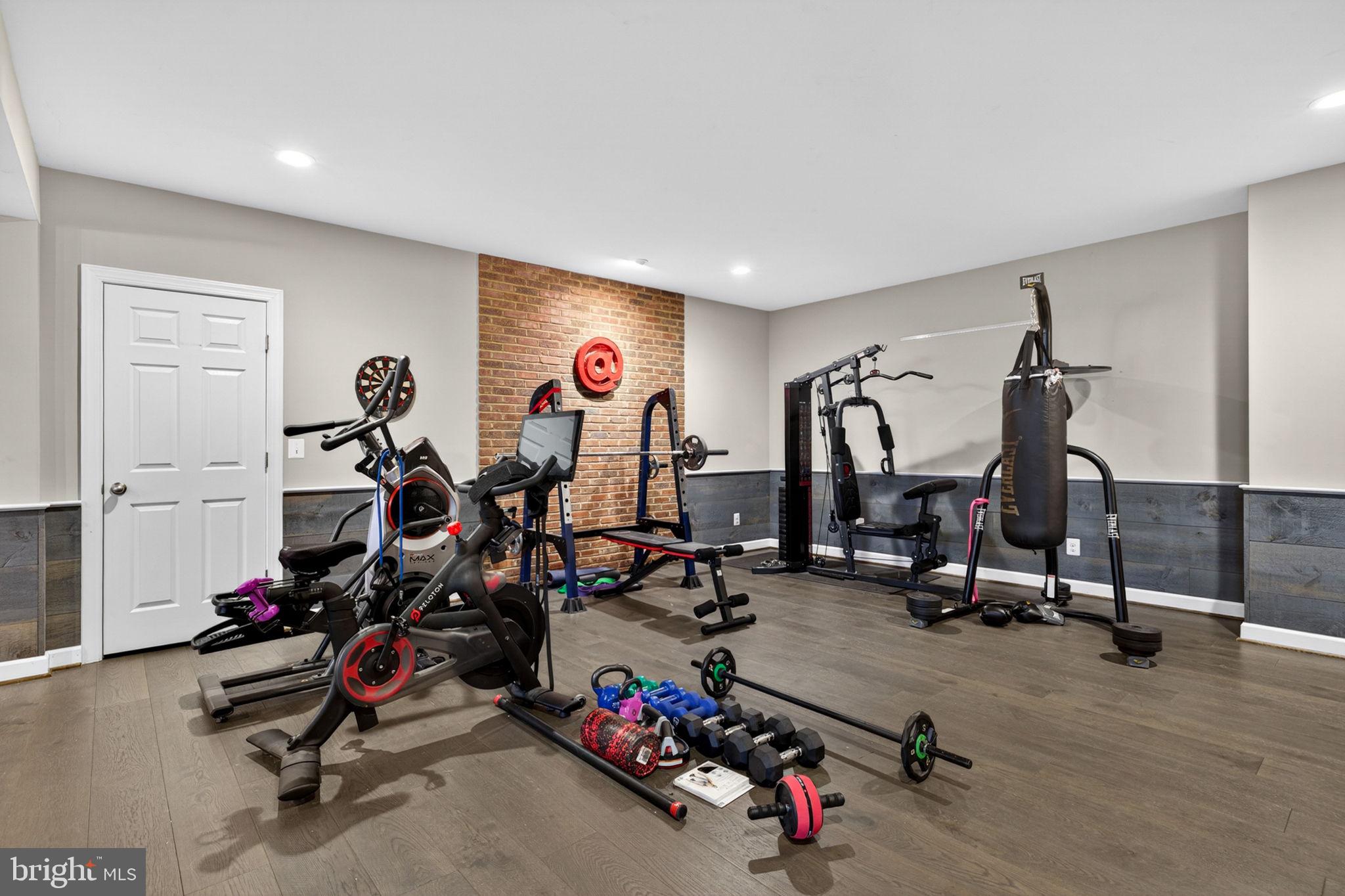 RESERVES AT WHEATLANDS - Residential