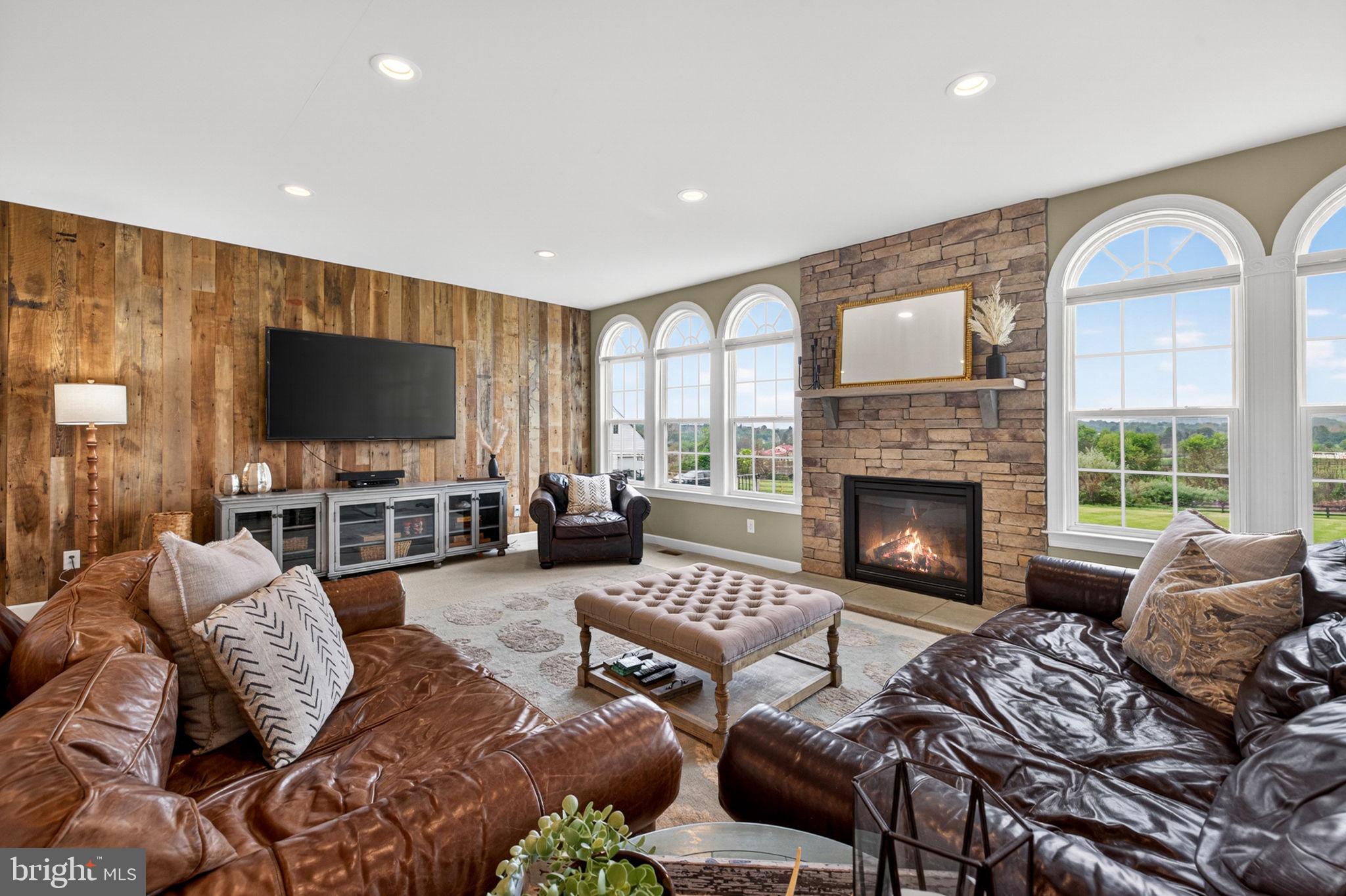 RESERVES AT WHEATLANDS - Residential